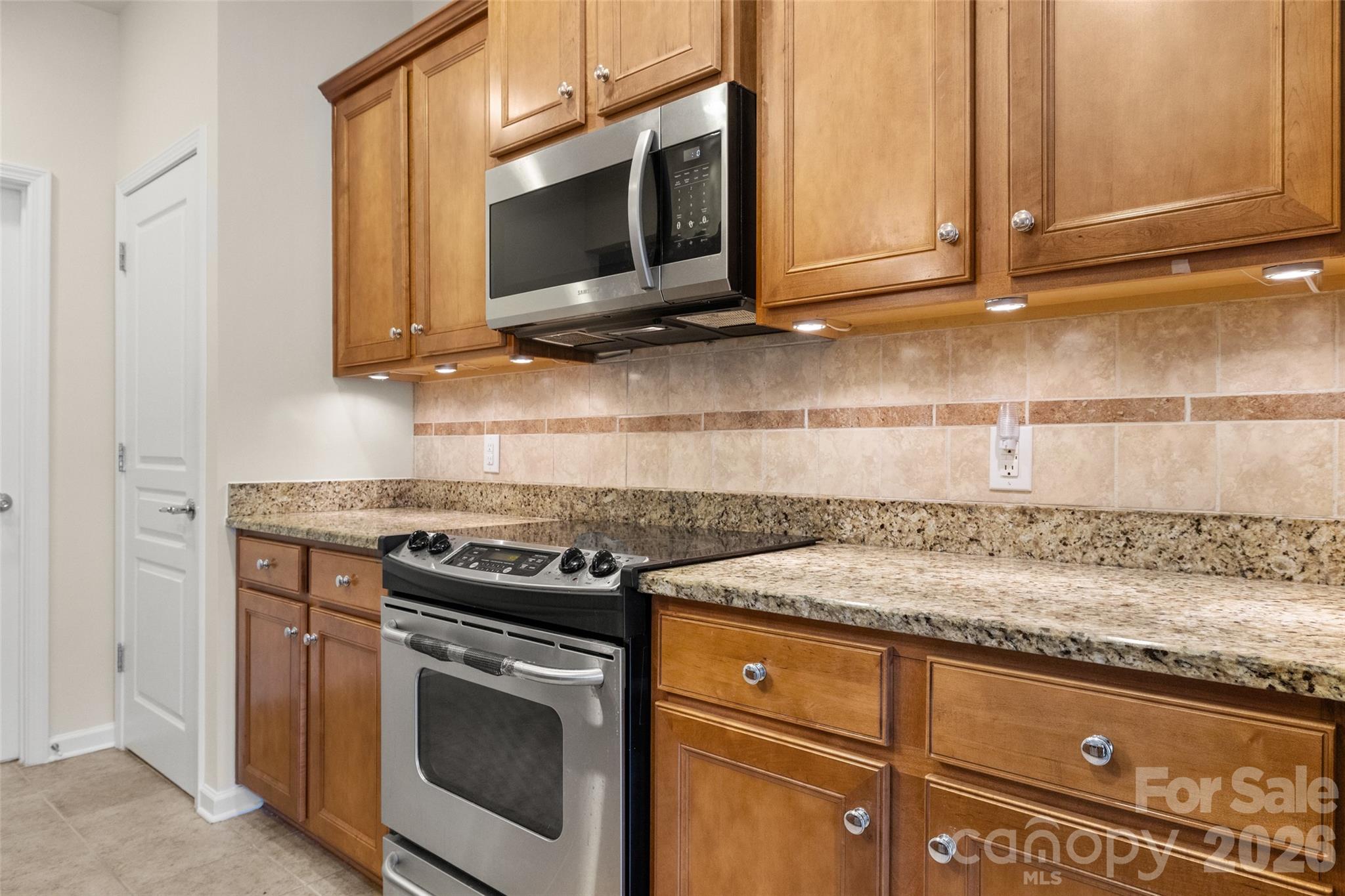 52224 Longspur Lane