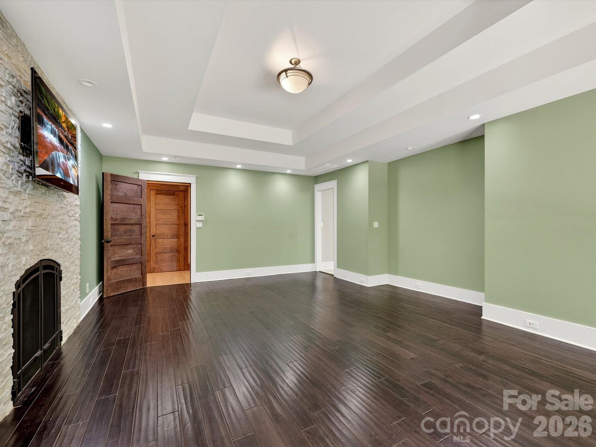 17928 Pages Pond Court