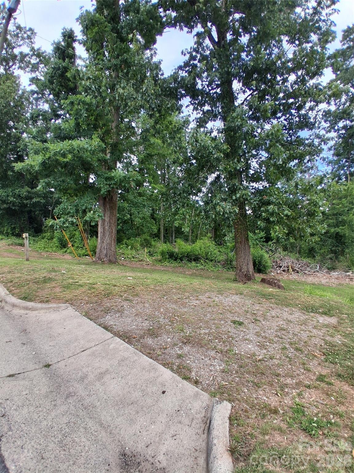 25 Oak Hill Drive Unit: 1