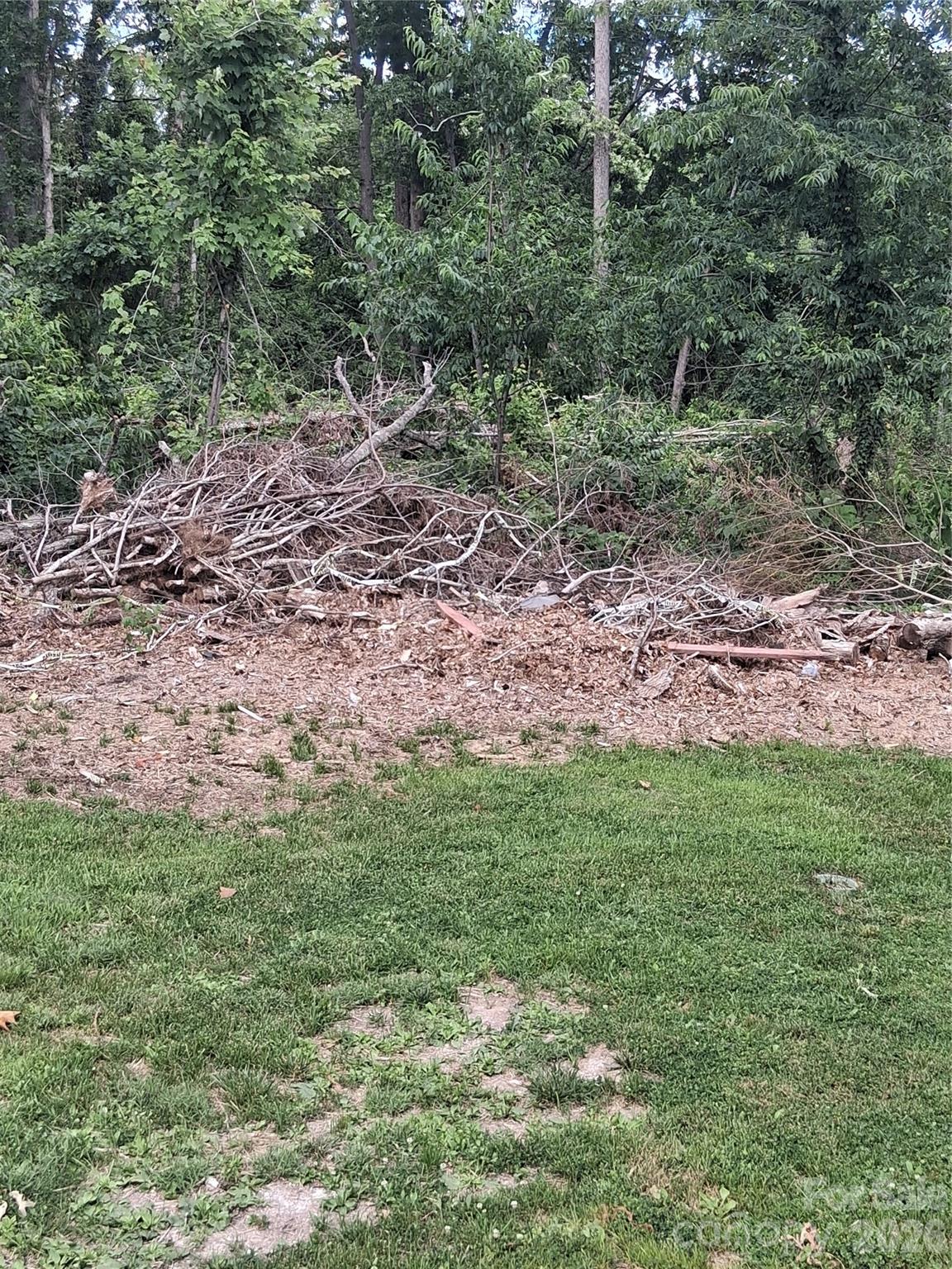 25 Oak Hill Drive Unit: 1