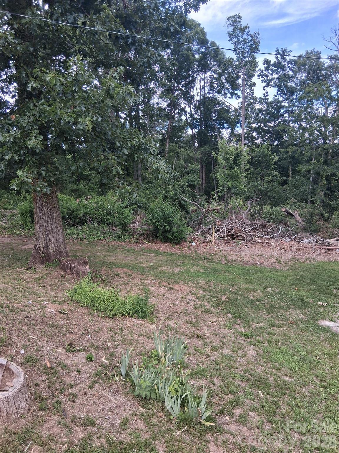 25 Oak Hill Drive Unit: 1