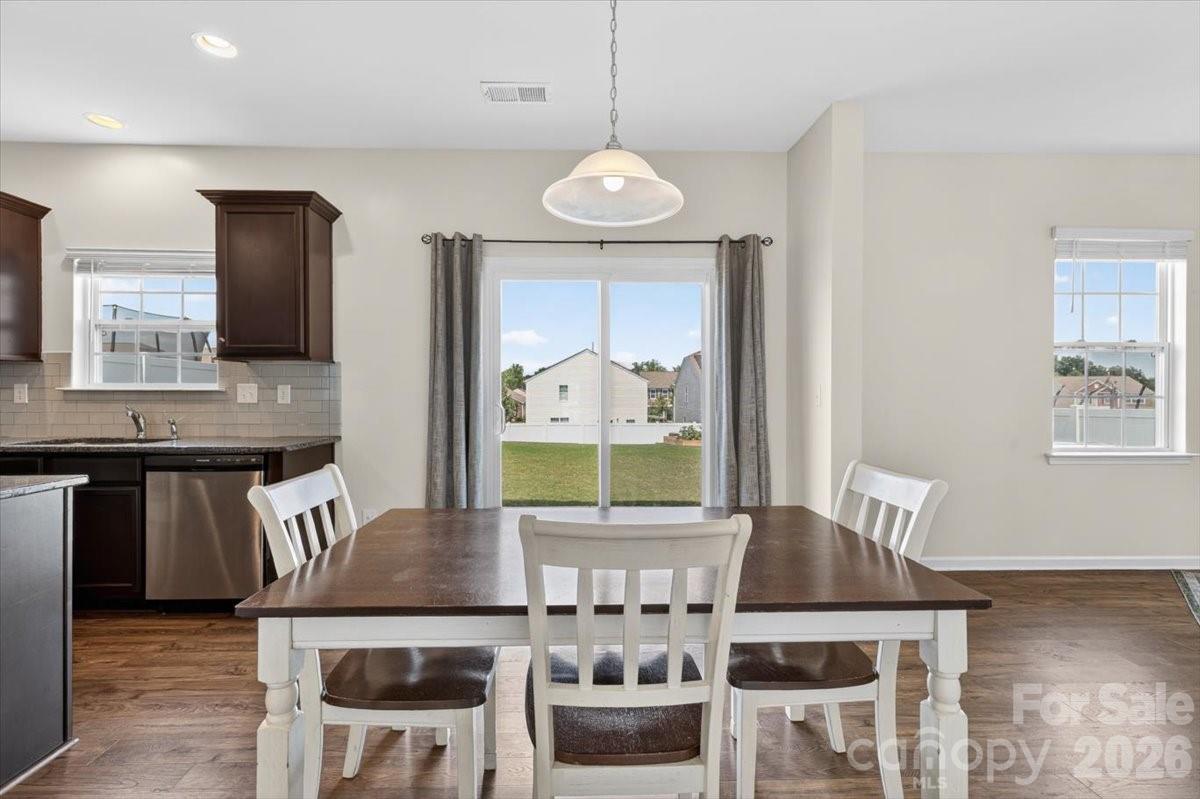 157 Kingsway Drive