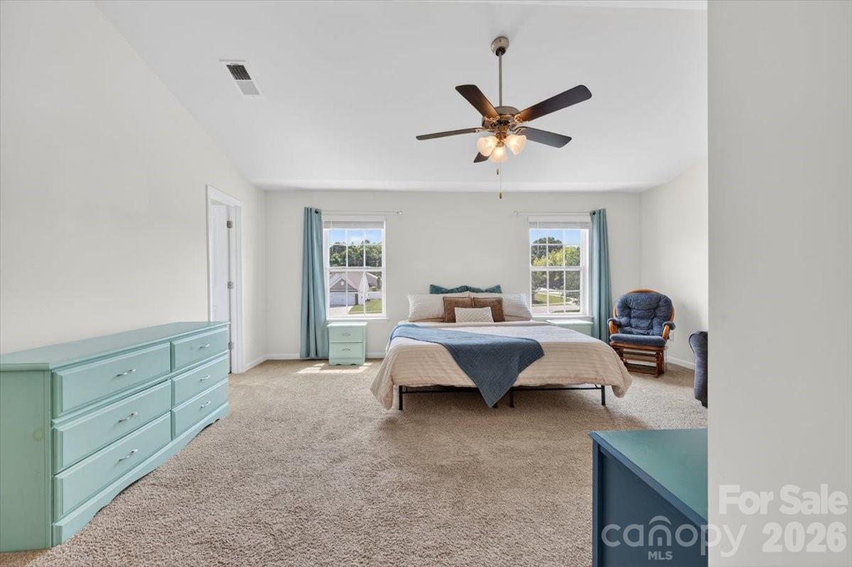 157 Kingsway Drive