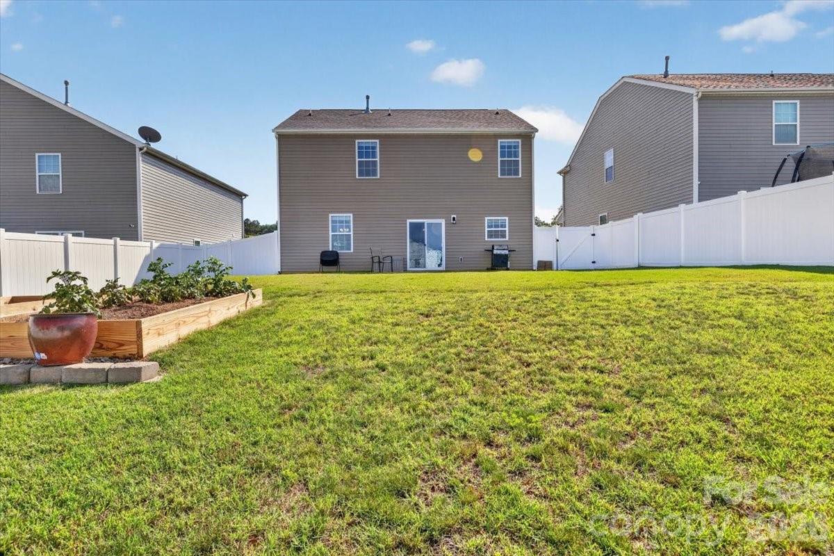 157 Kingsway Drive