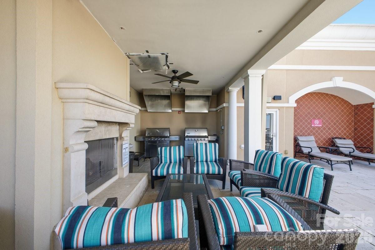 4620 Piedmont Row Drive Unit: 714