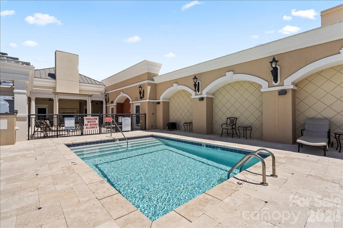 4620 Piedmont Row Drive Unit: 714
