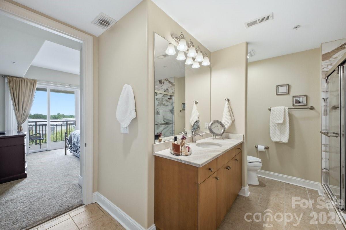4620 Piedmont Row Drive Unit: 714