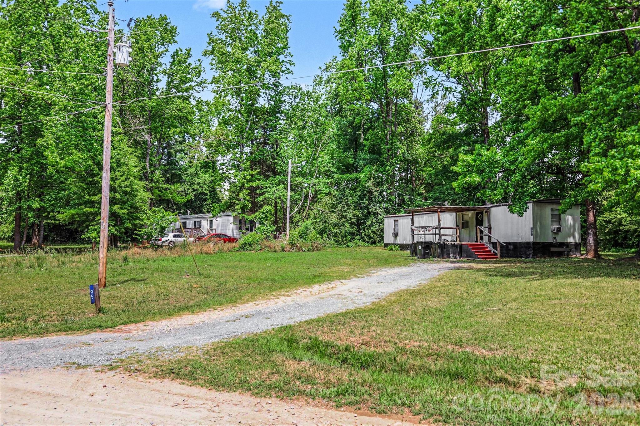 50 Pineview Circle