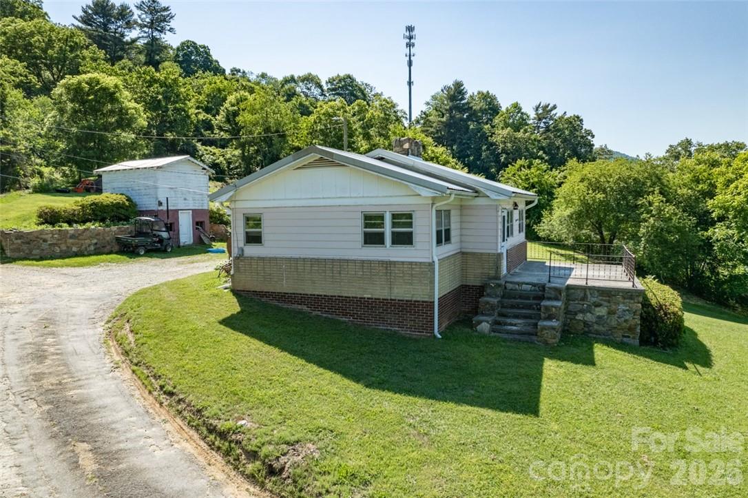 415 Weaverville Road