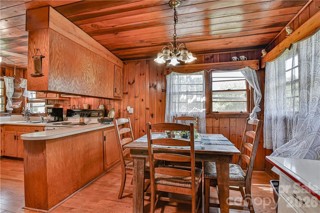 415 Weaverville Road