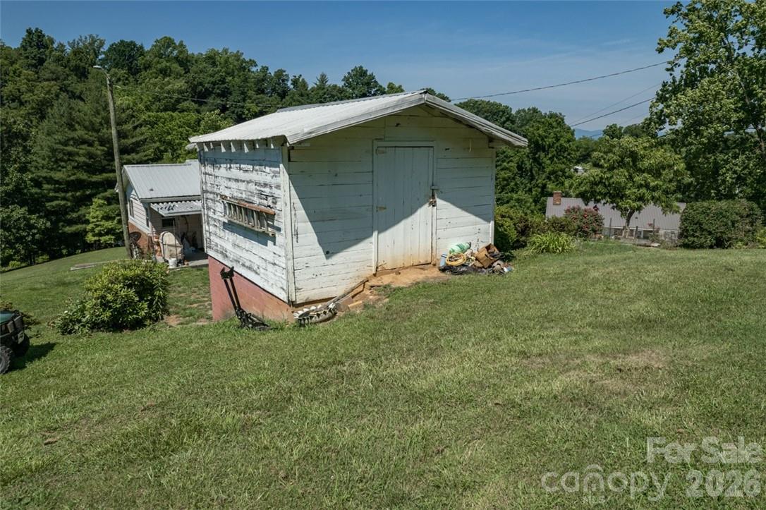 415 Weaverville Road