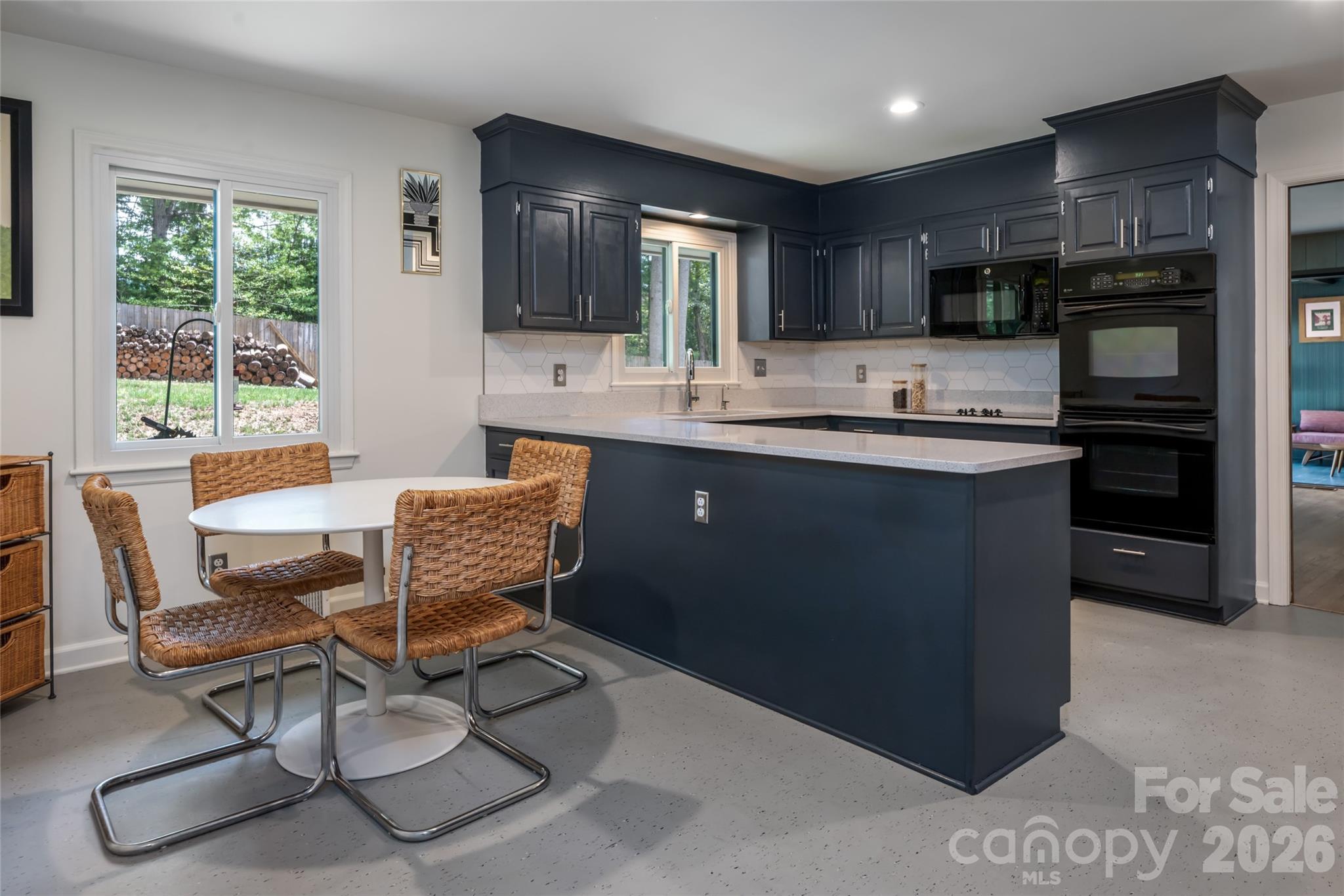 24 Amherst Road
