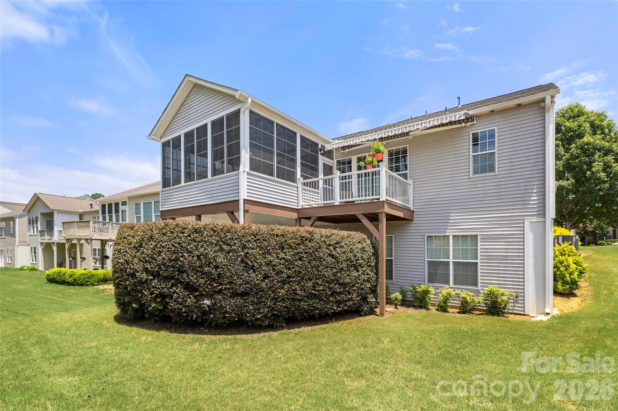 26503 Sandpiper Court