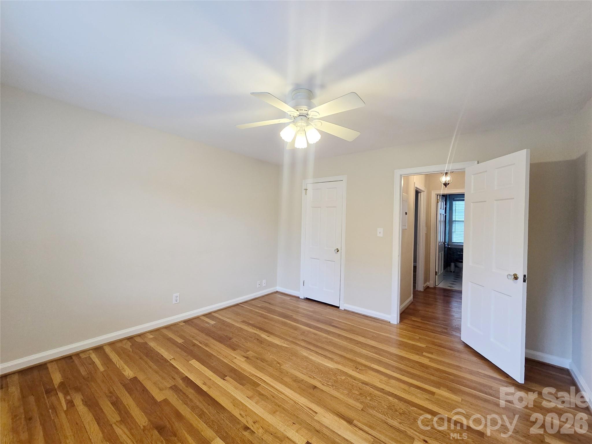 106 Colville Road Unit: 33A