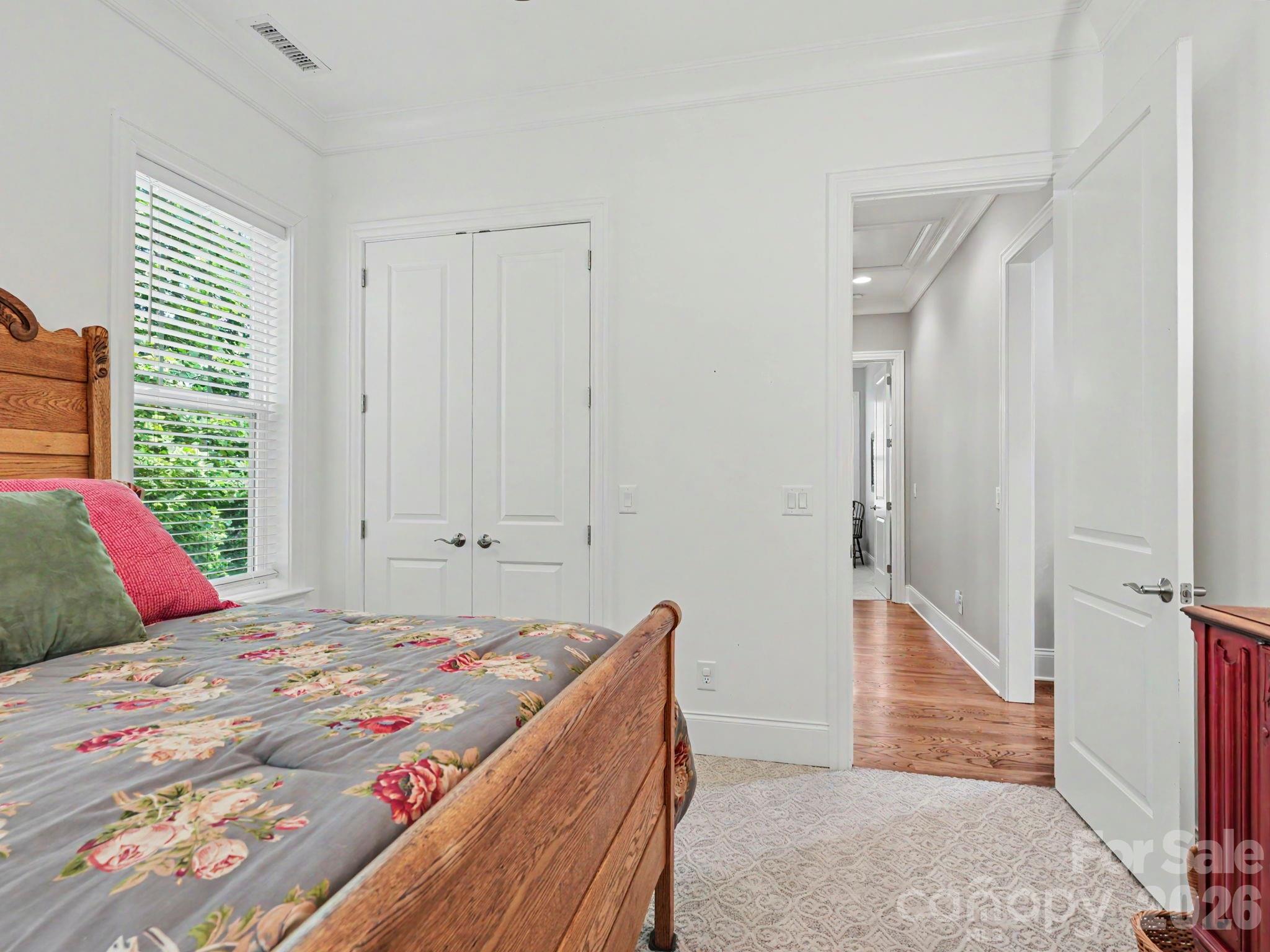 9560 Regent Drive