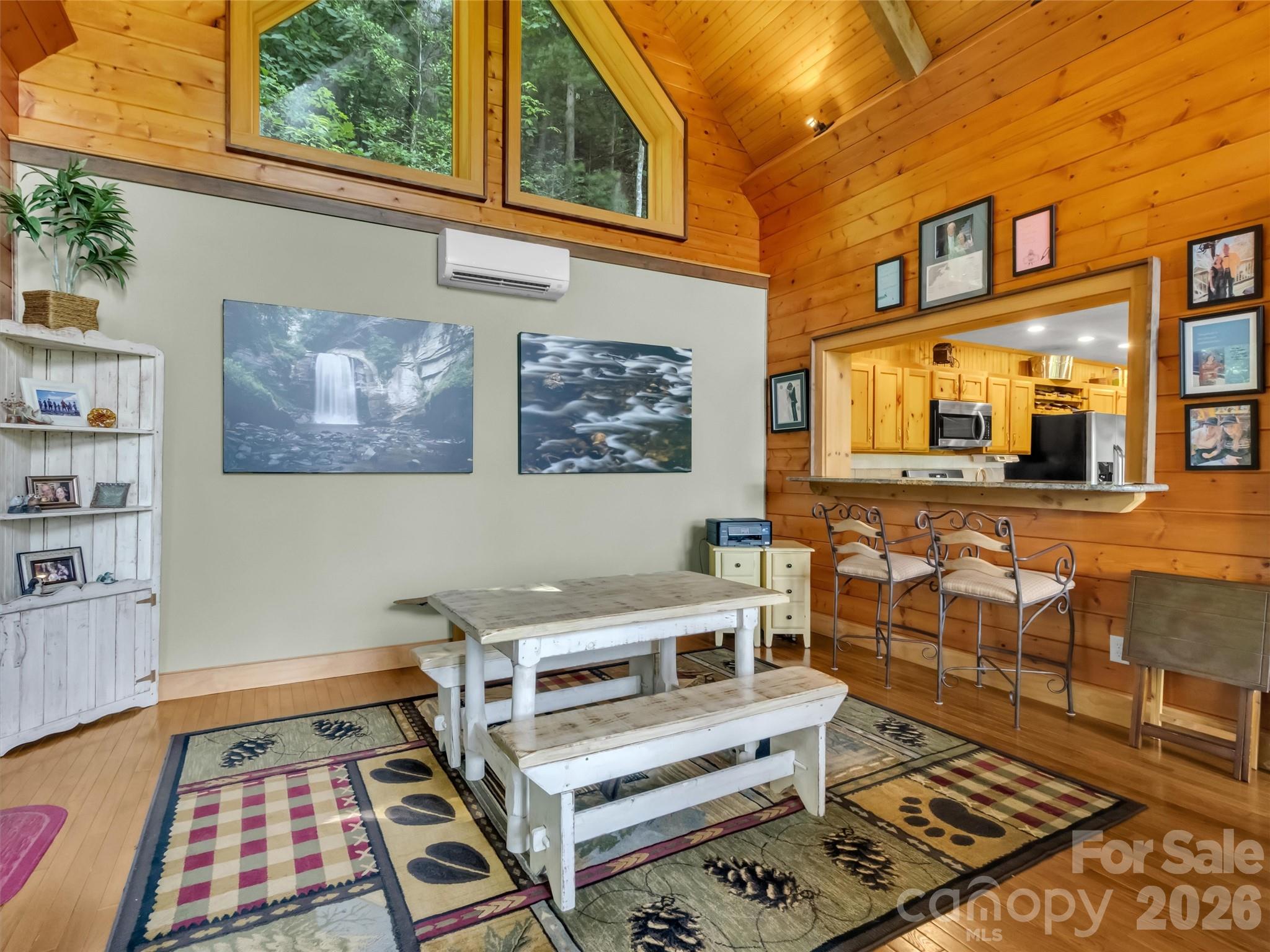 12 Signal Ridge