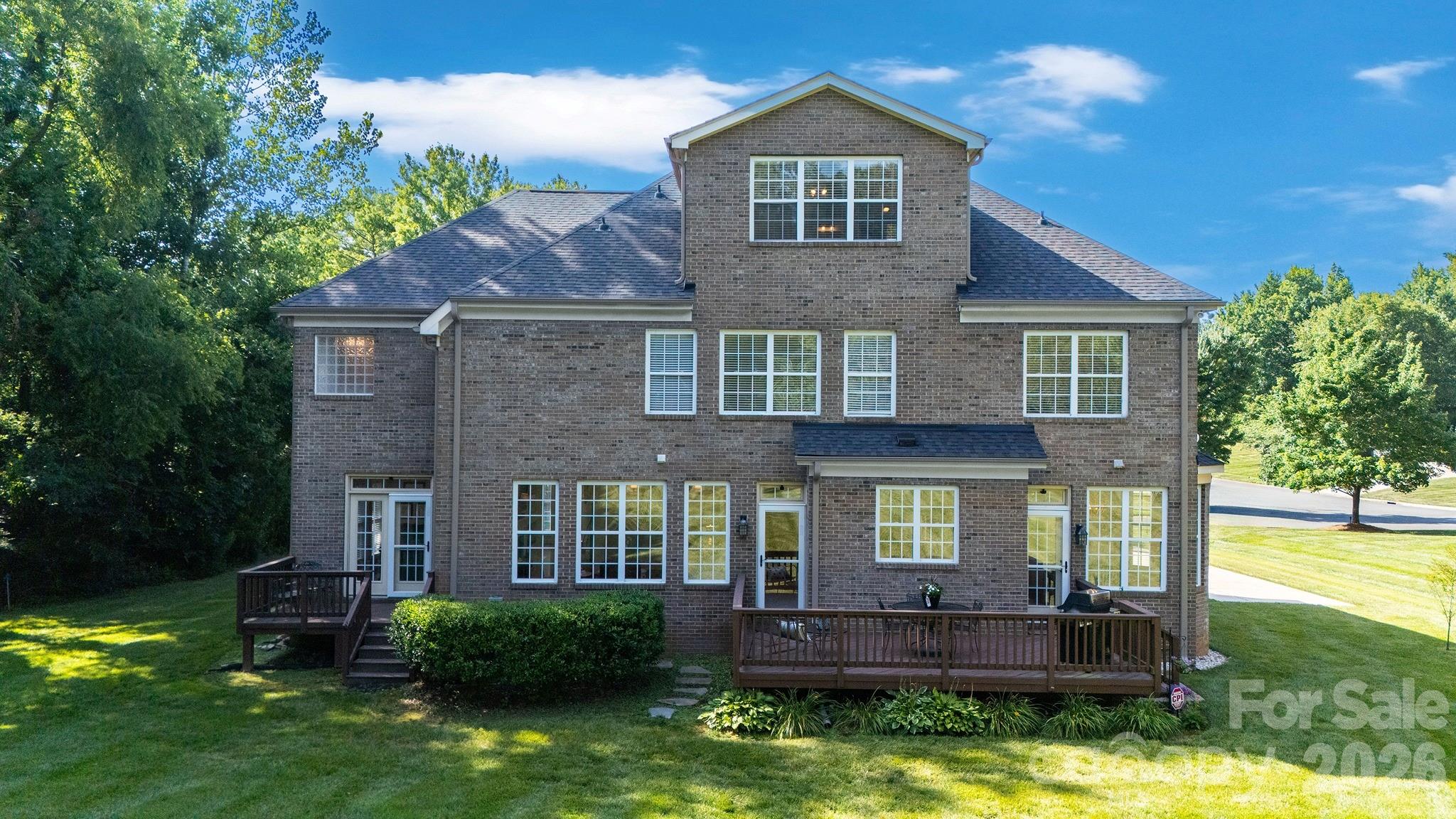 1006 Channelstone Way