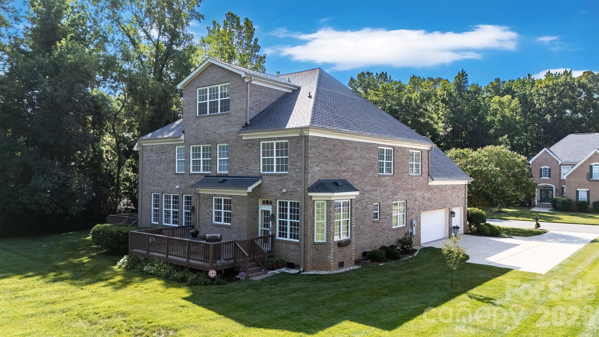 1006 Channelstone Way