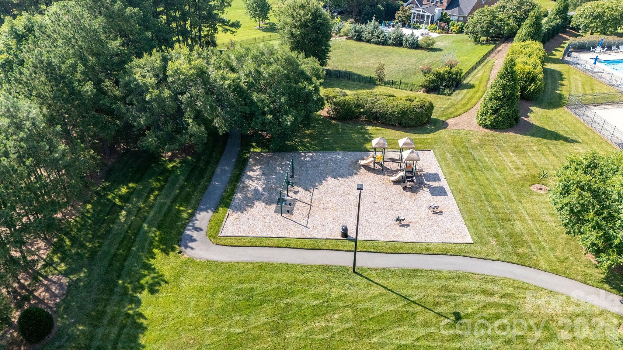 1006 Channelstone Way