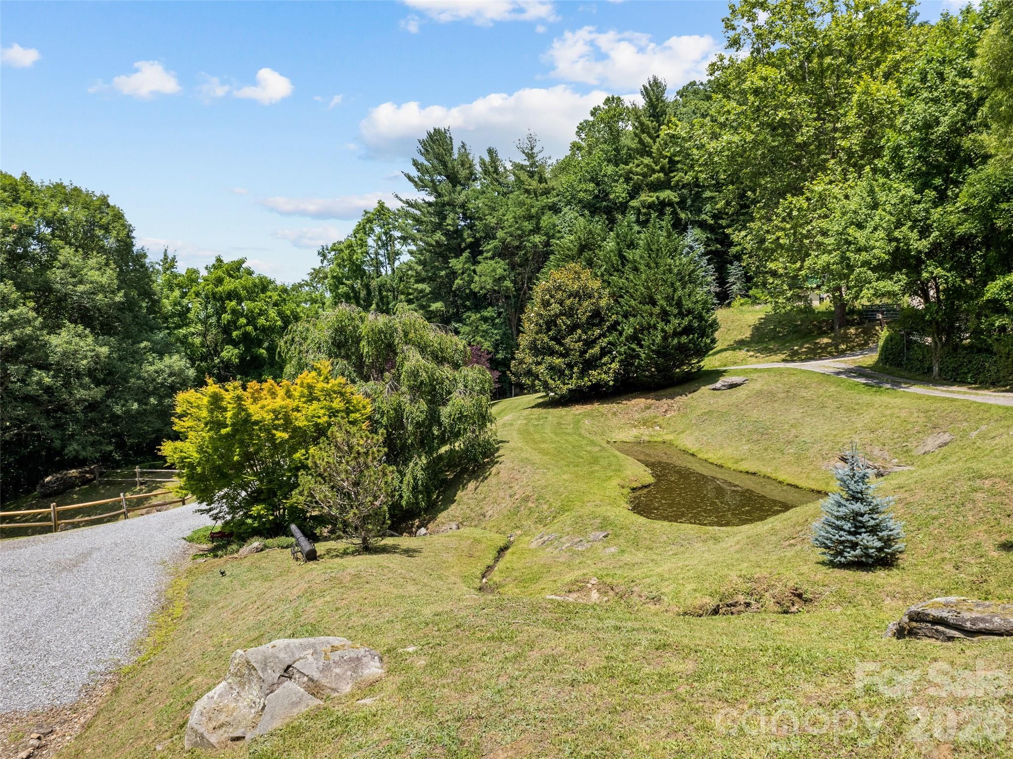 412 Gaddy Heights