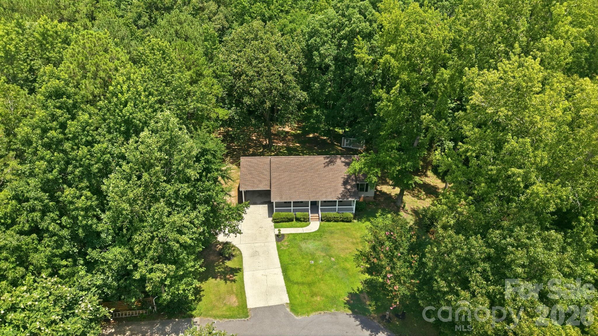1801 Bridgewood Drive