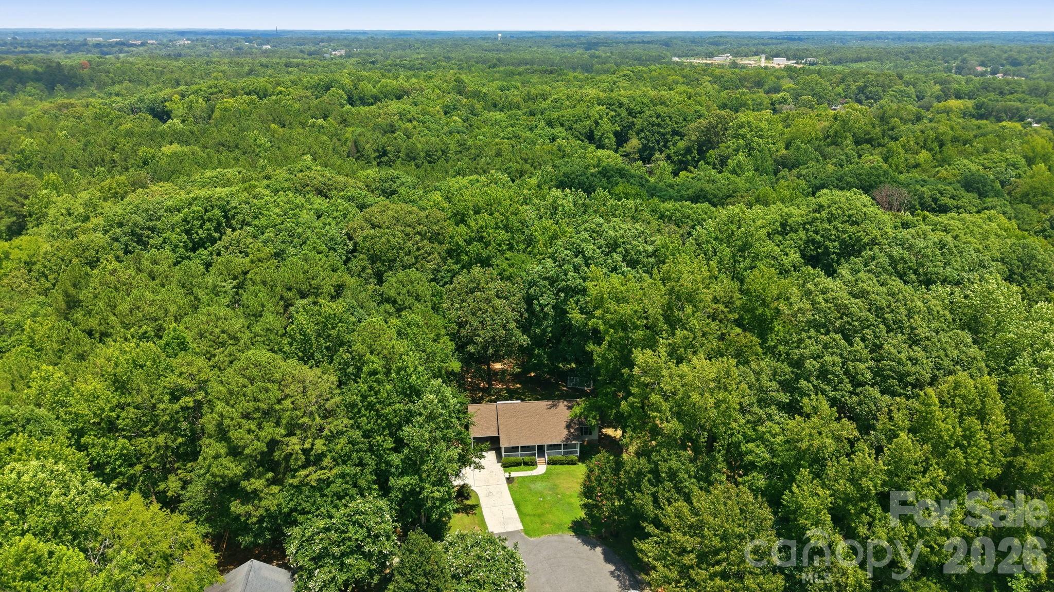 1801 Bridgewood Drive