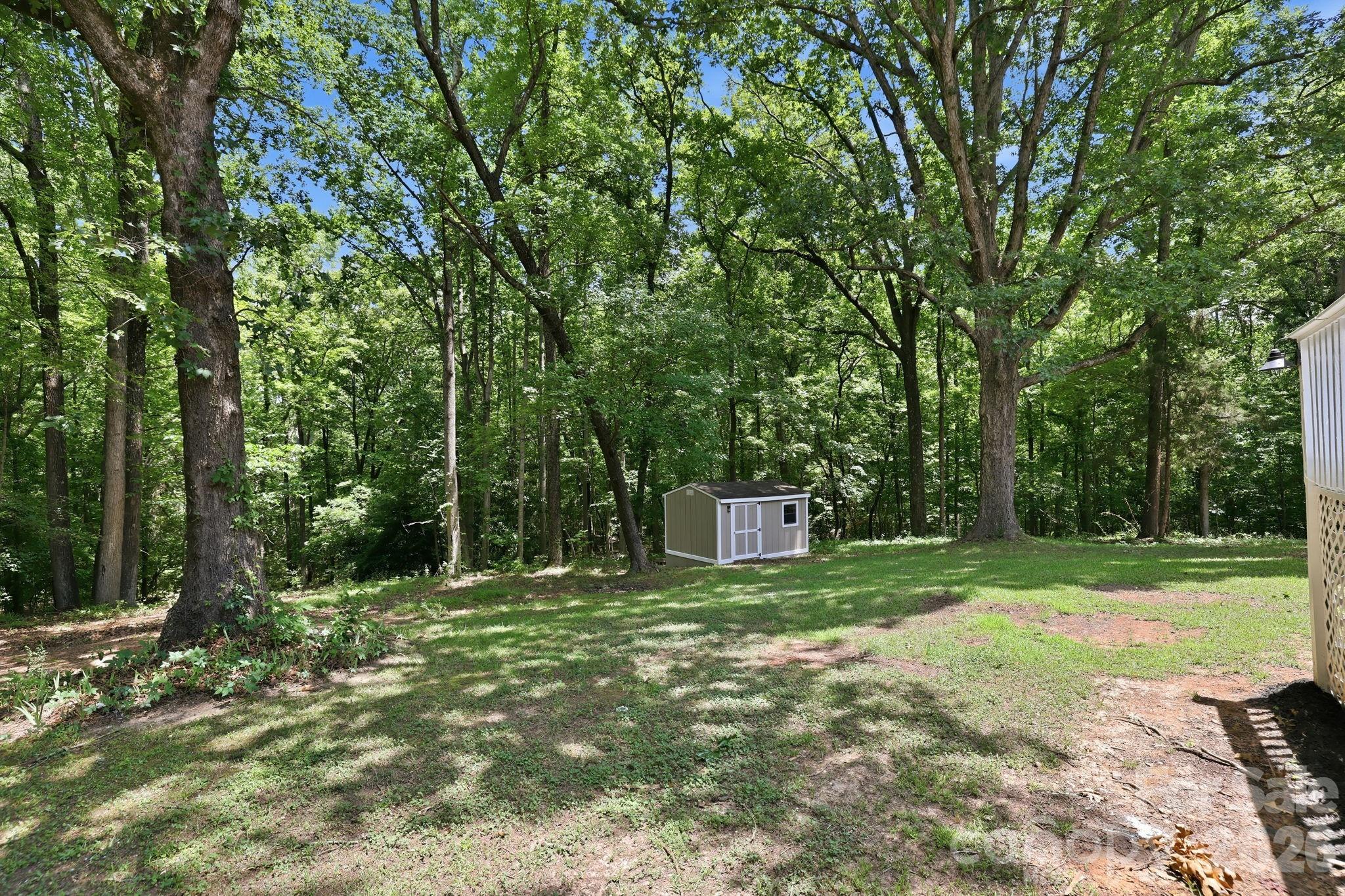 1801 Bridgewood Drive