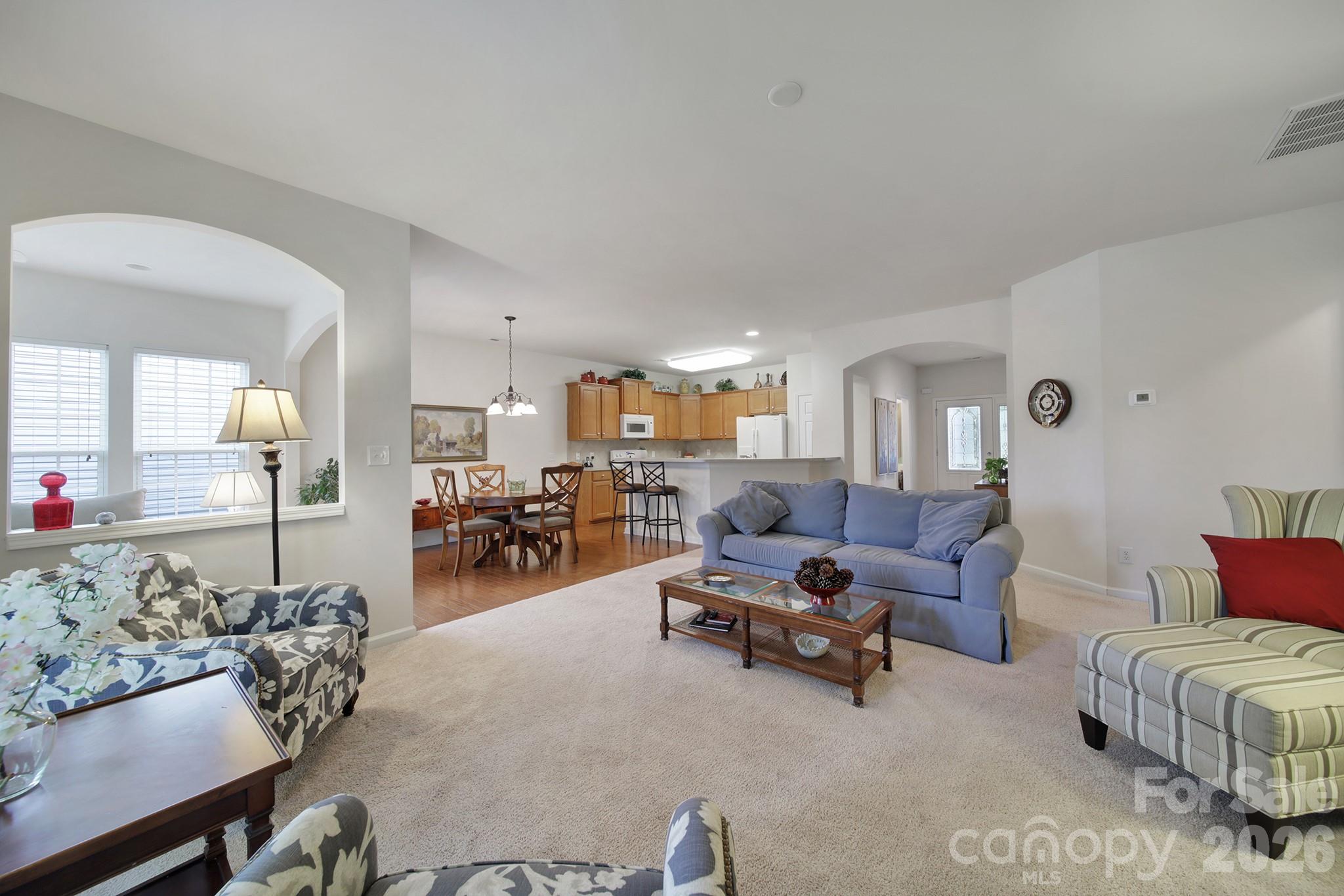 2047 Kennedy Drive