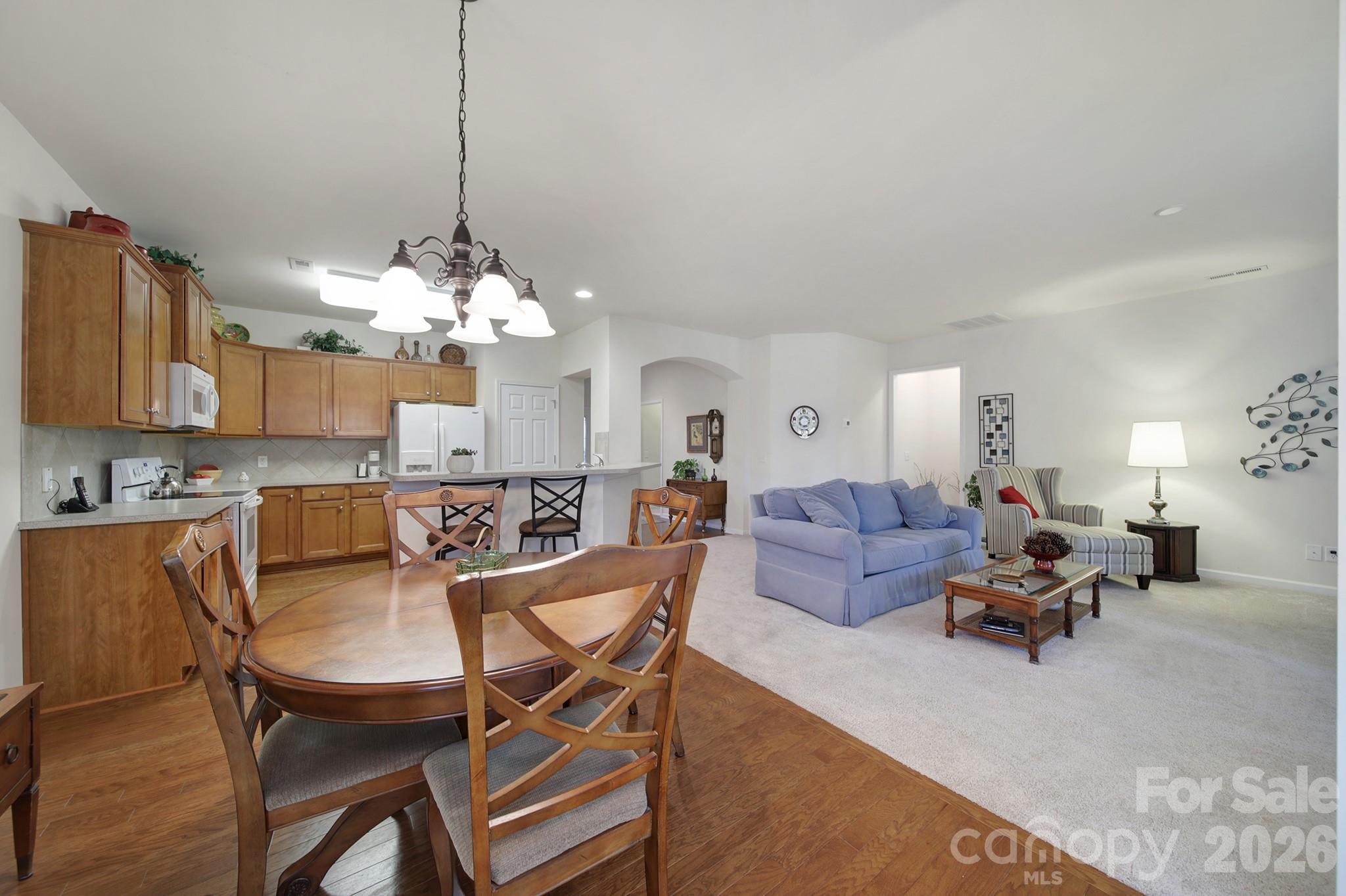 2047 Kennedy Drive