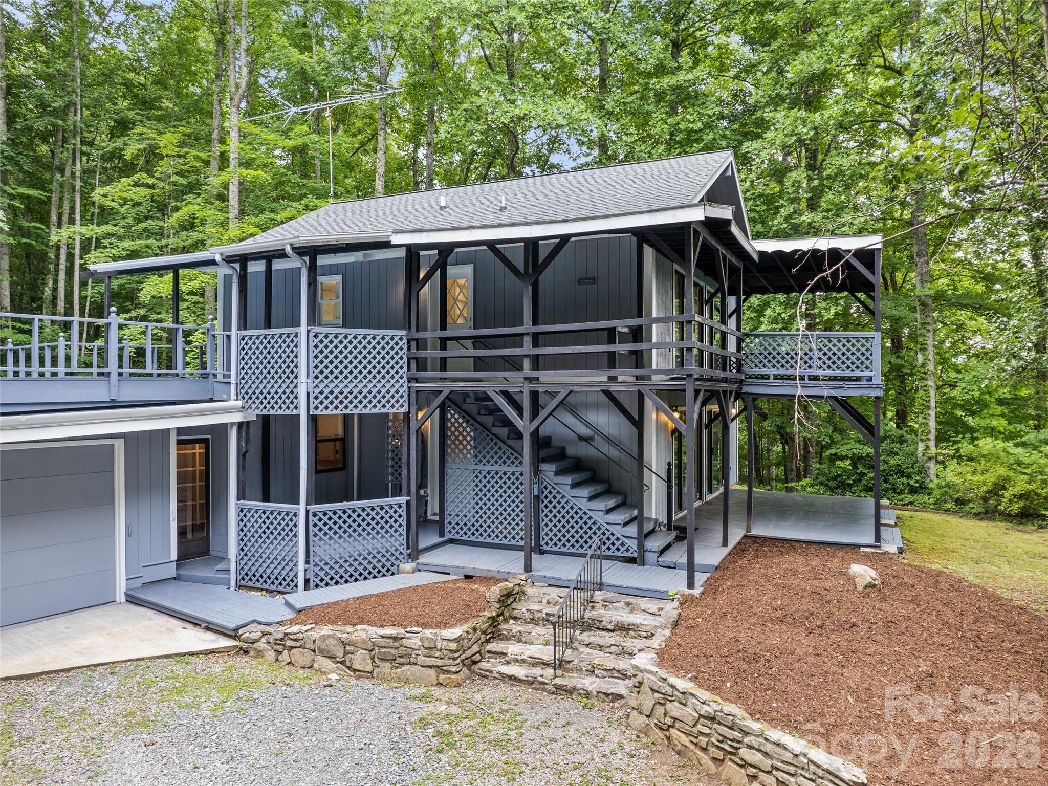 80 Merrie Way