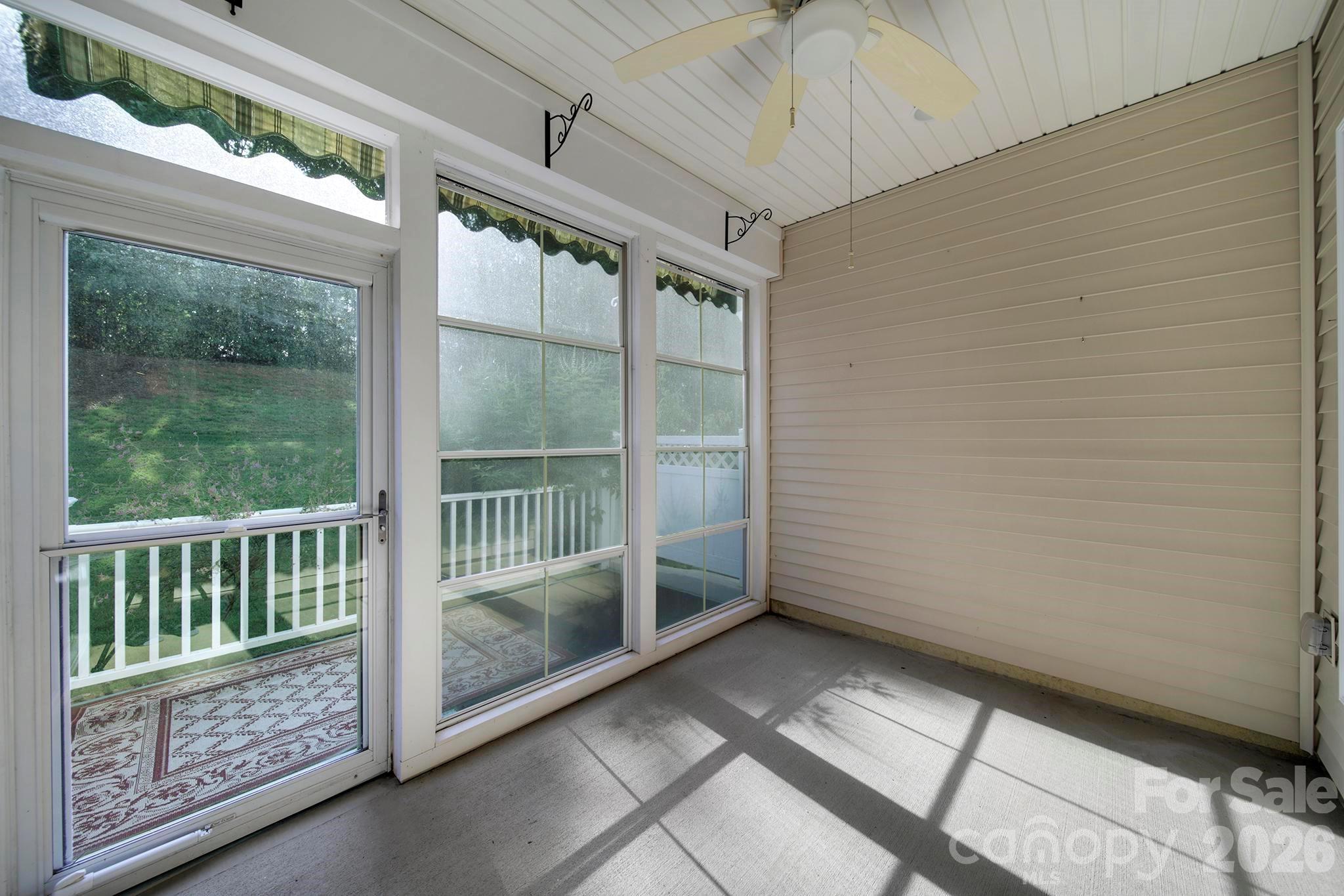 1028 Sweetleaf Drive