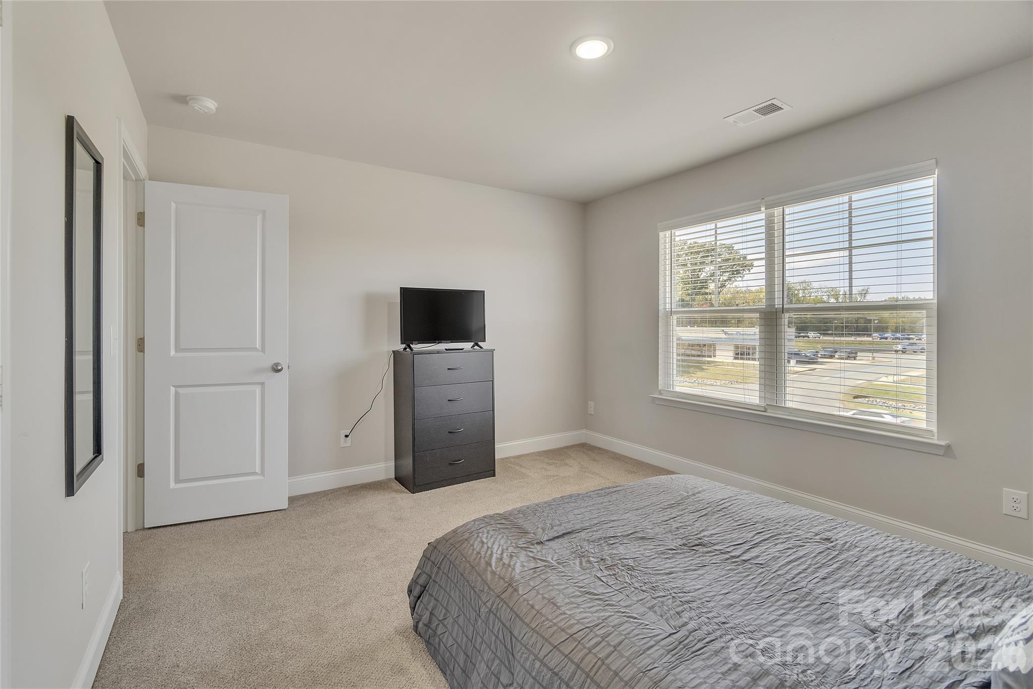 12840 Statesville Road Unit: B