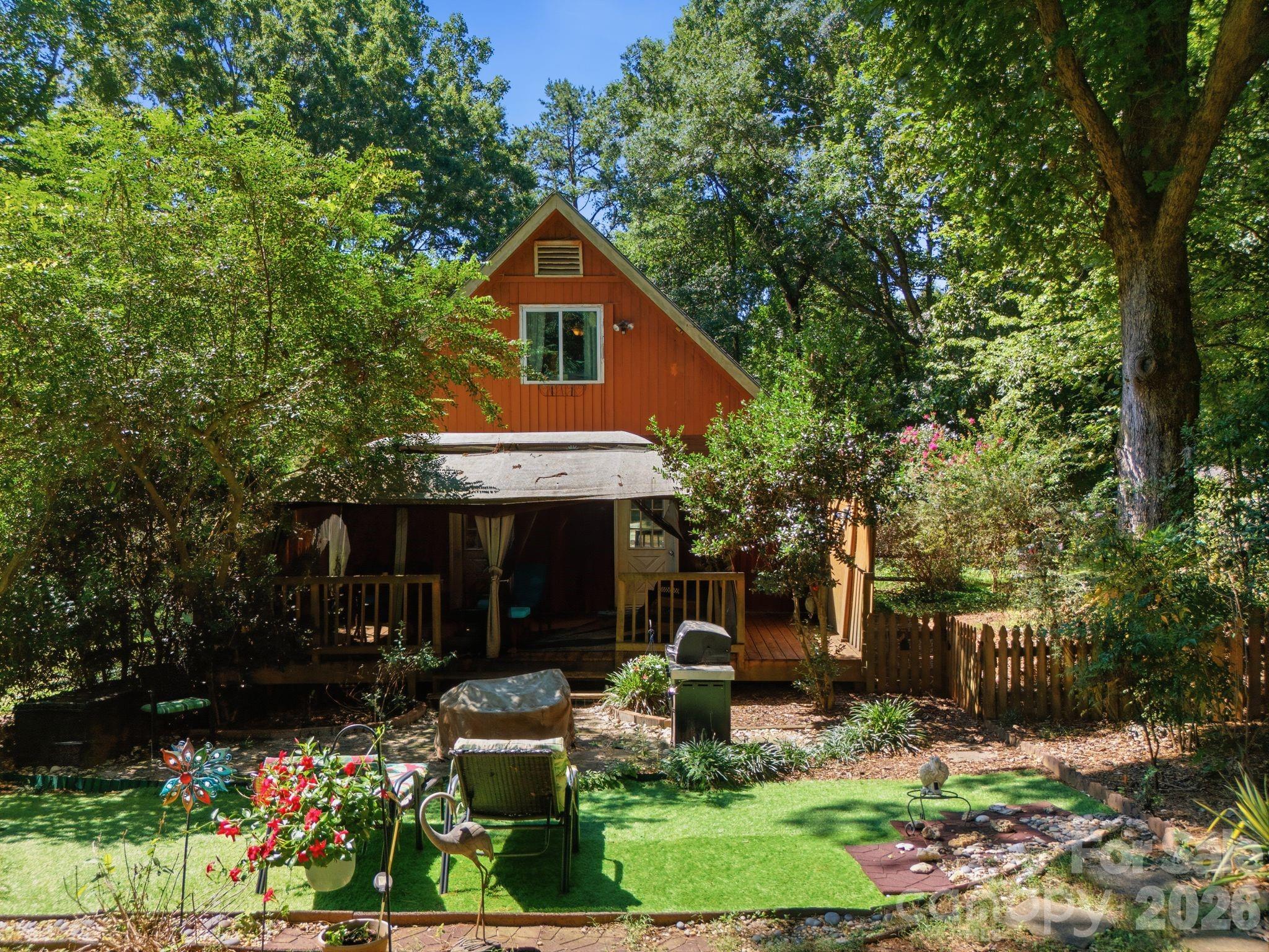 21235 Sandy Cove Road