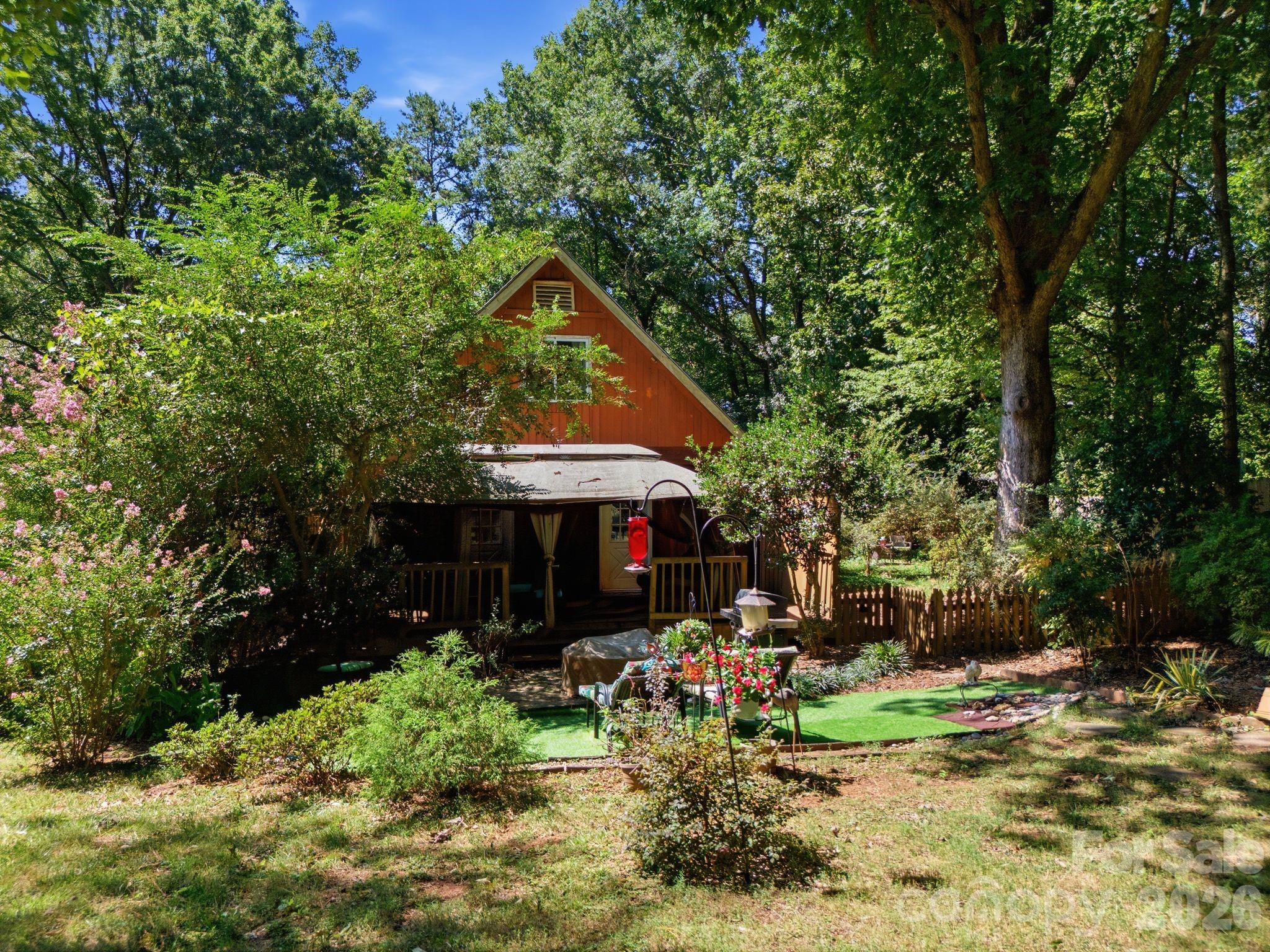 21235 Sandy Cove Road