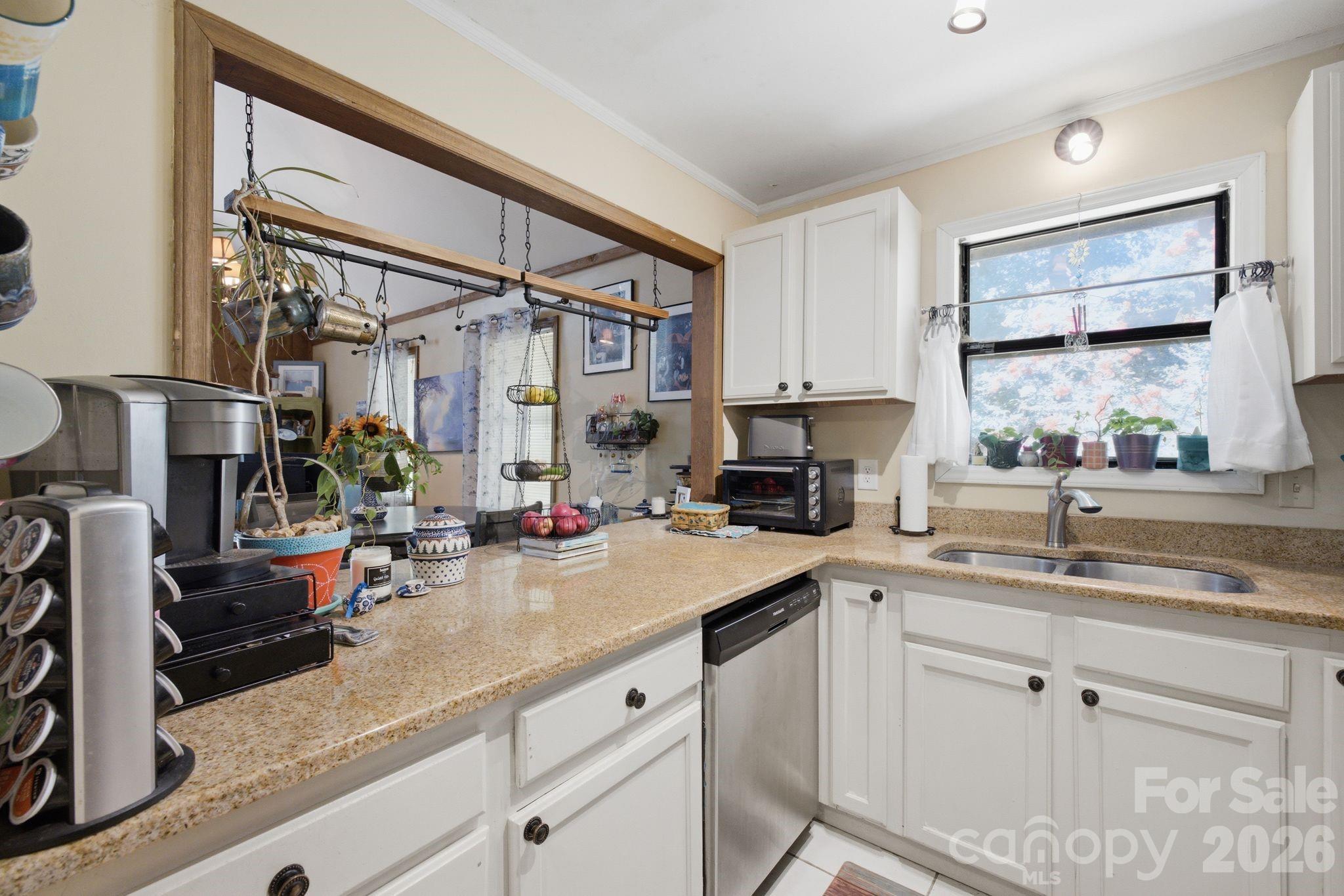 21235 Sandy Cove Road
