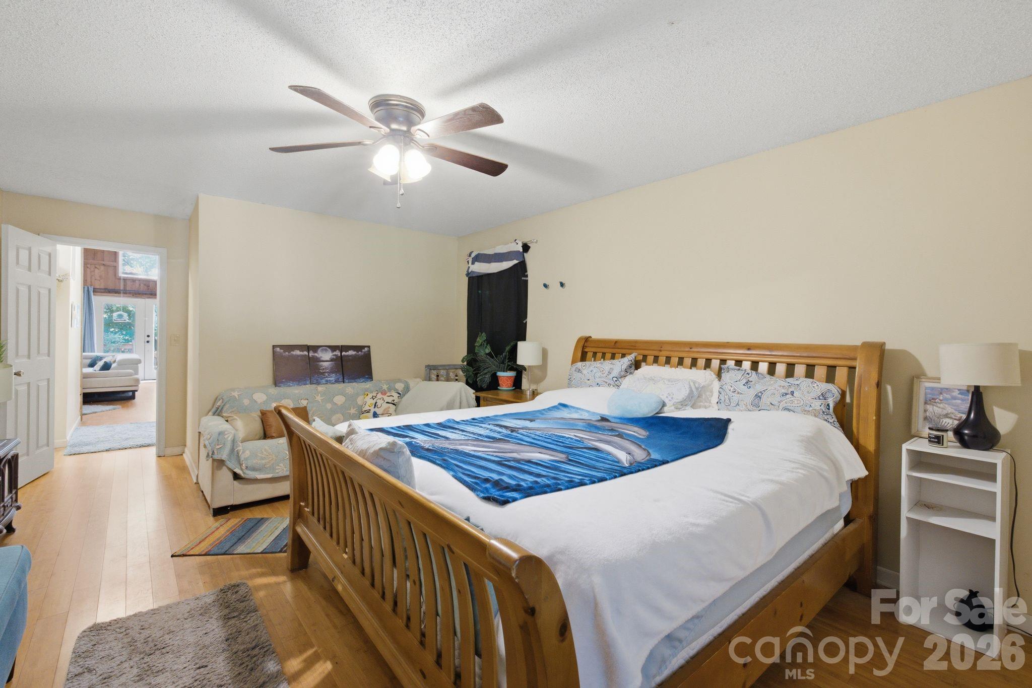 21235 Sandy Cove Road