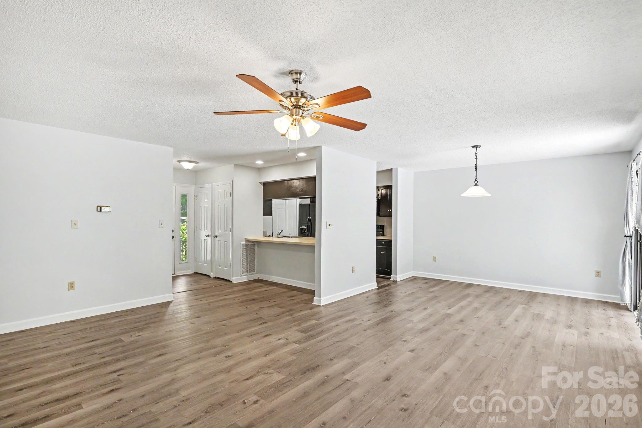 988 Cranberry Circle