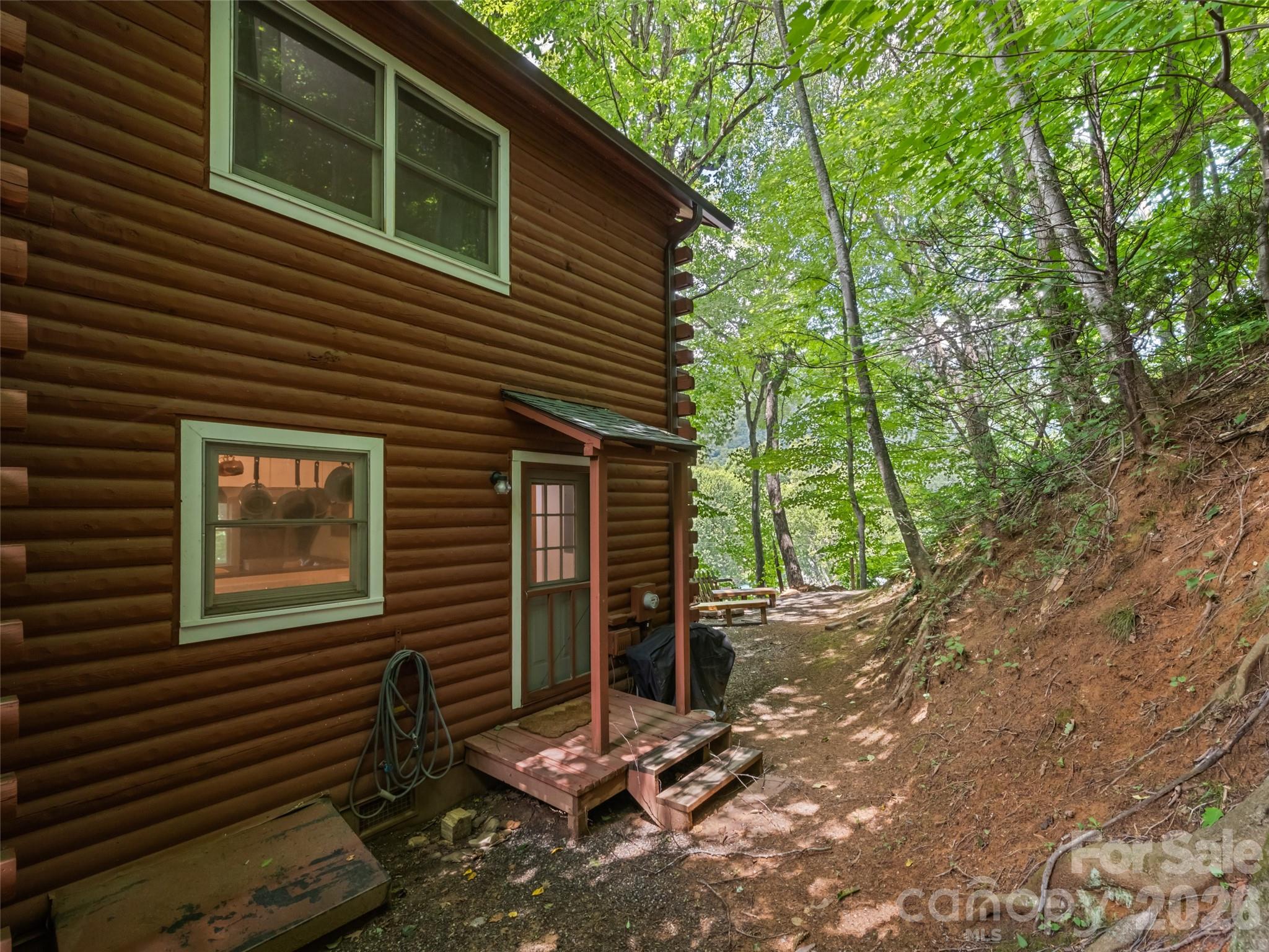 30 Katydid Lane