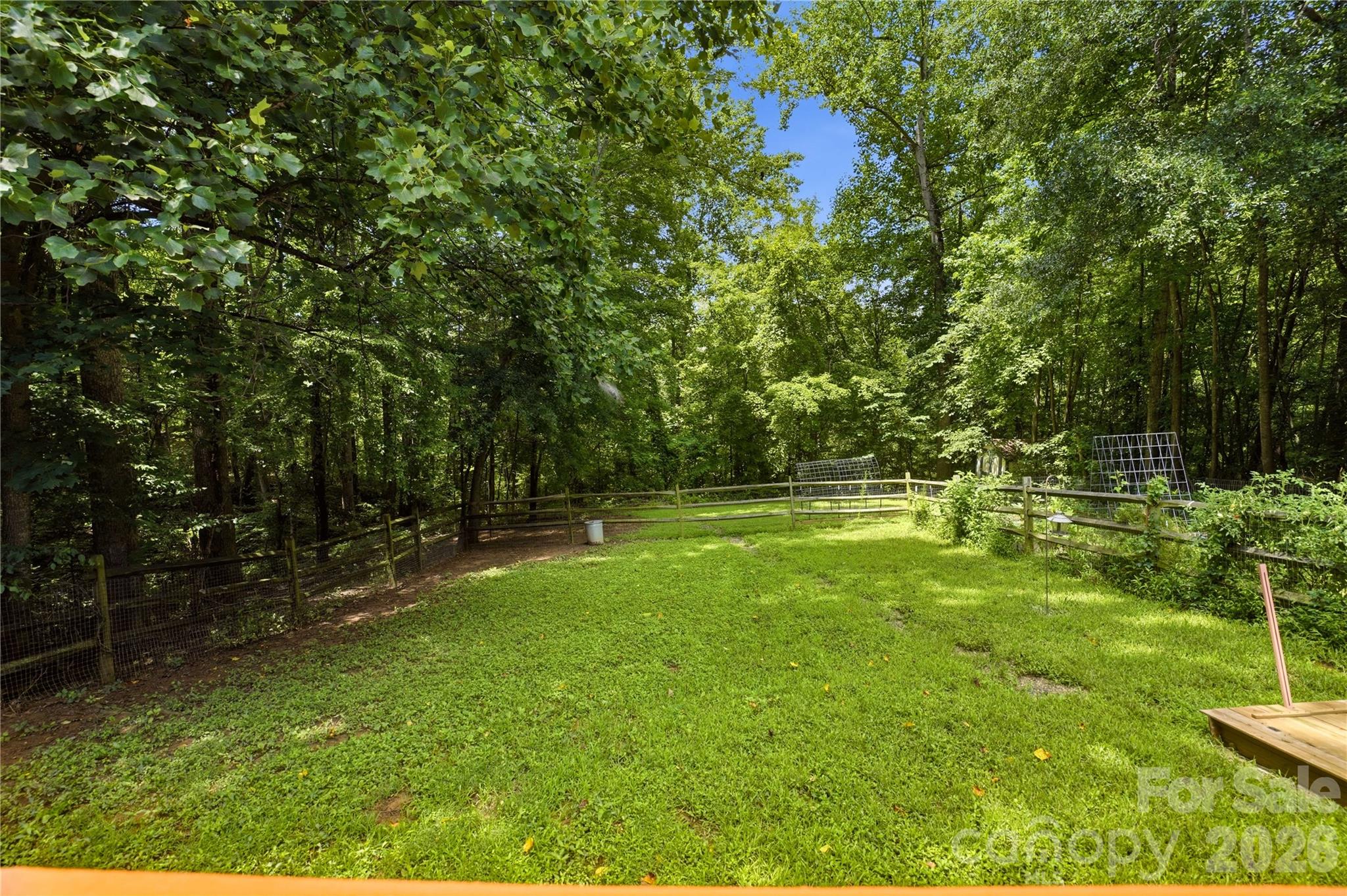 3555 Lake Bluff Drive