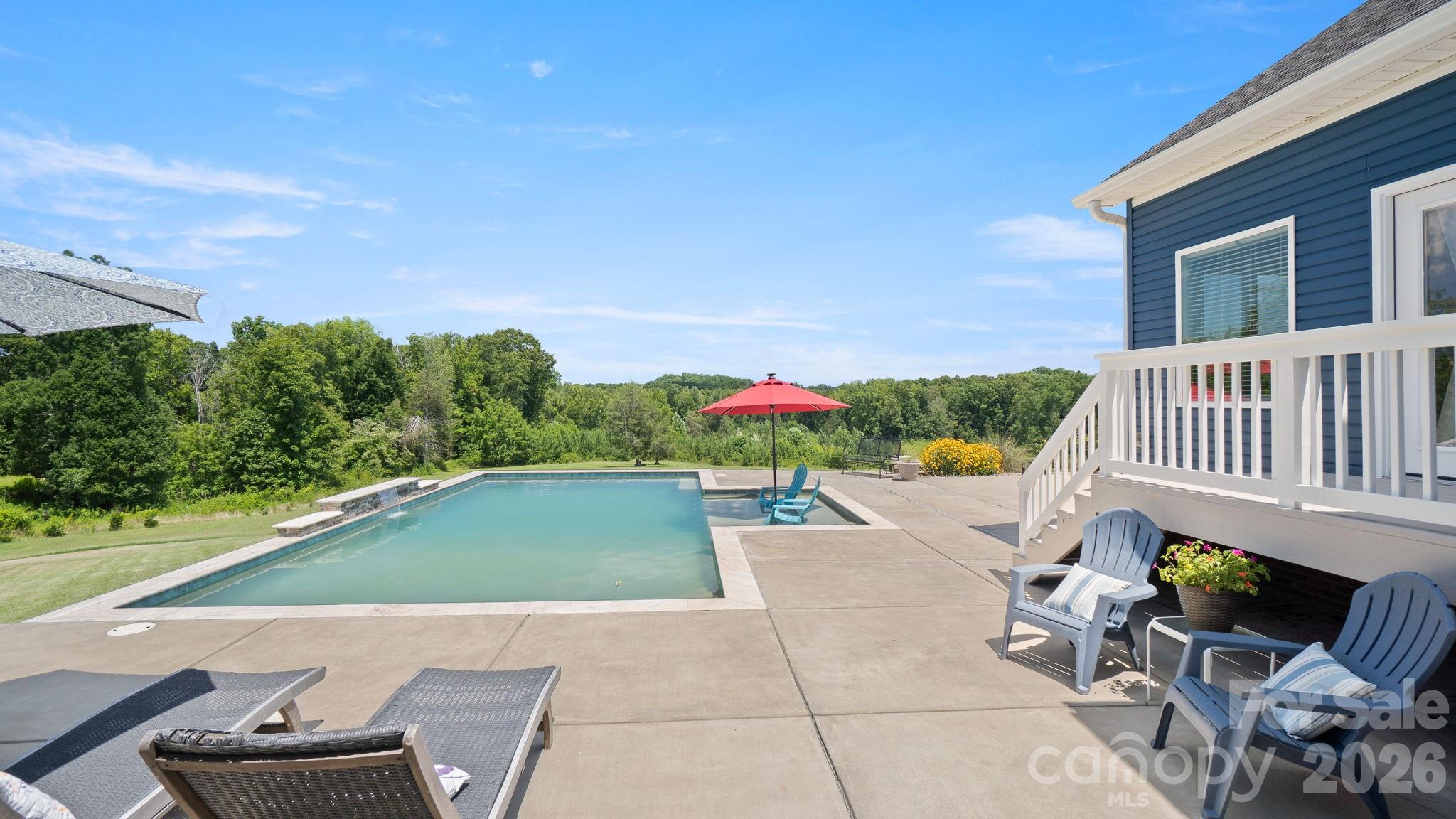1055 Cedar Grove Road