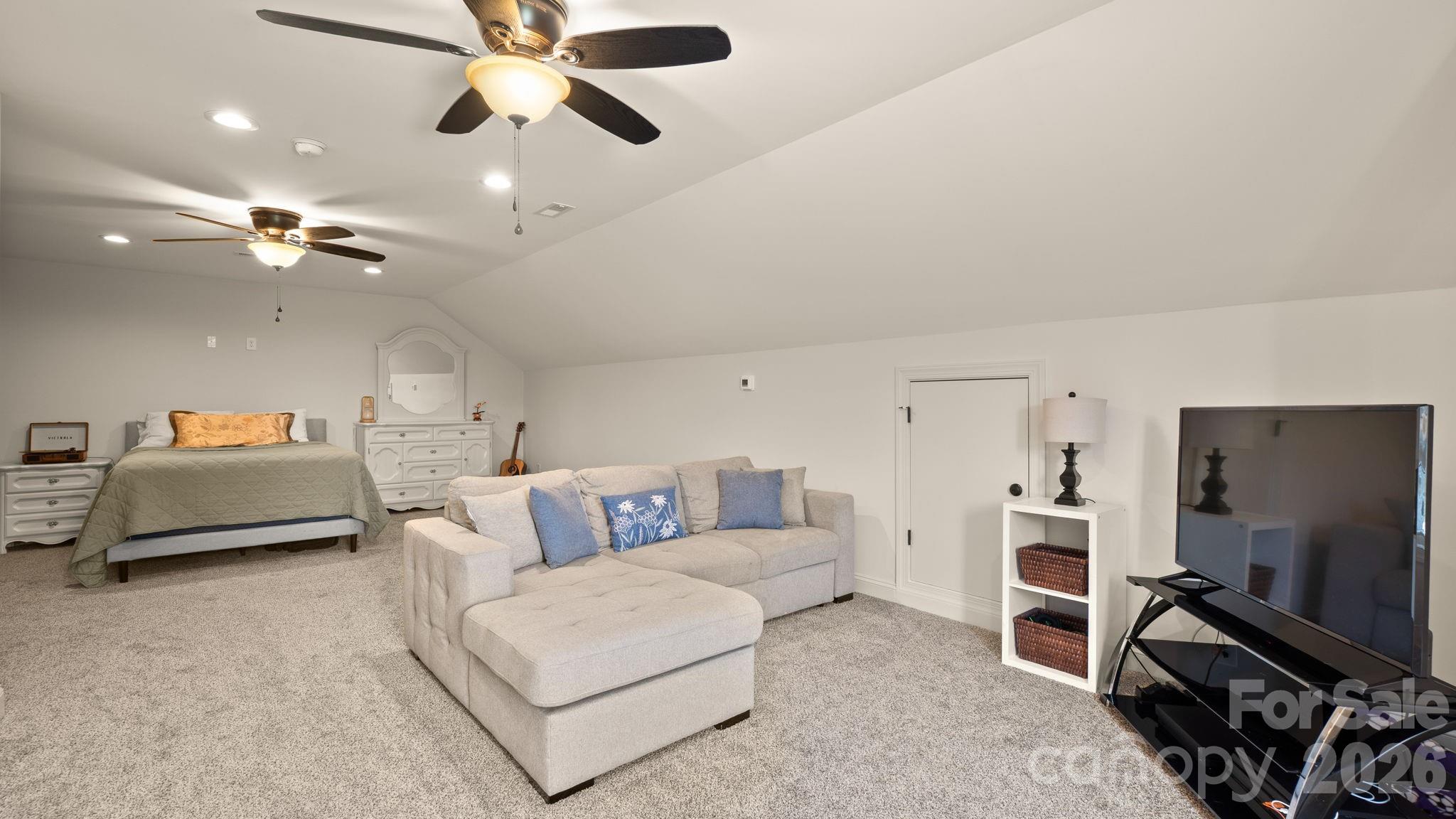 1055 Cedar Grove Road