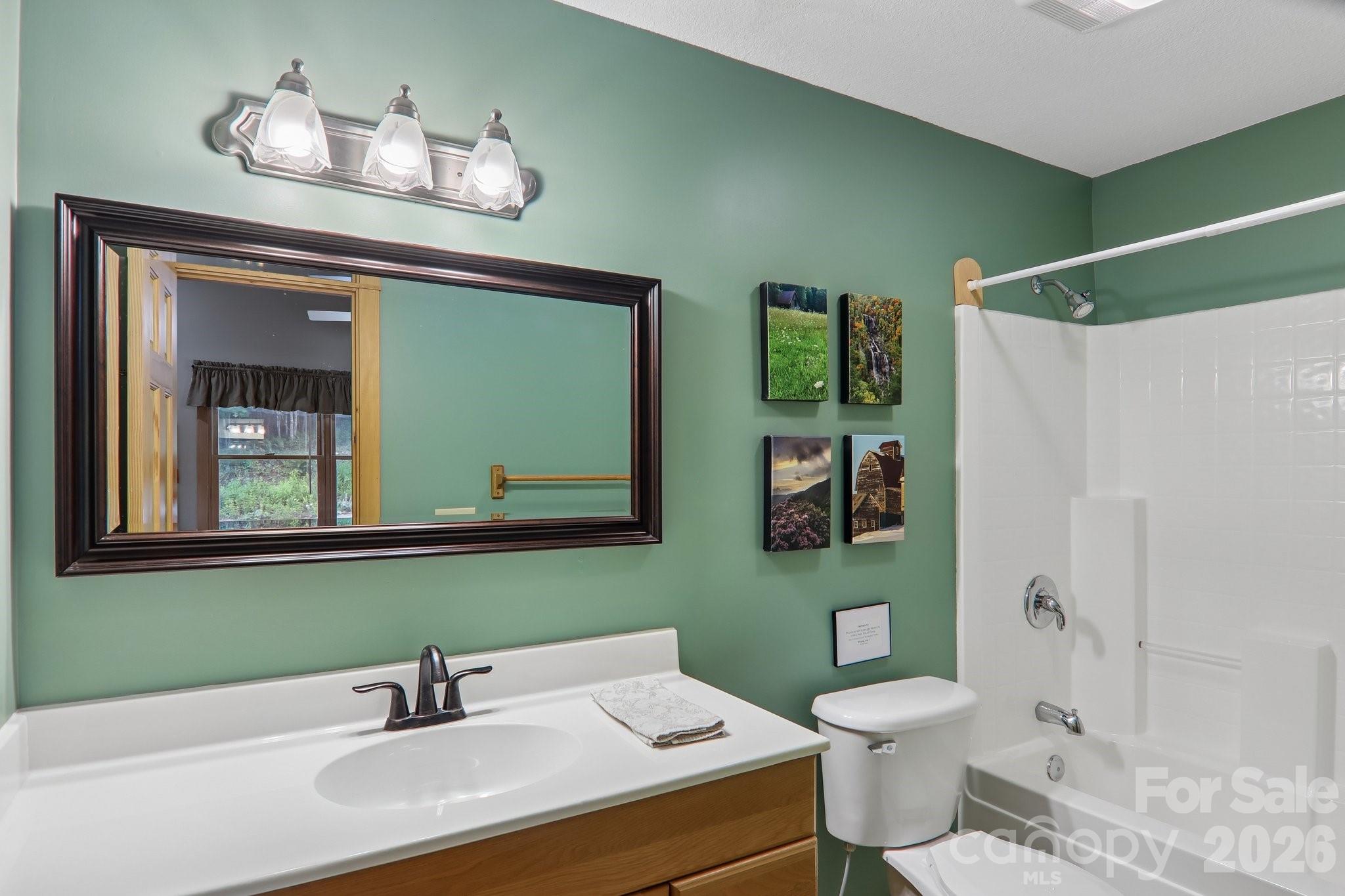 156 Cottage Lane Unit: 13