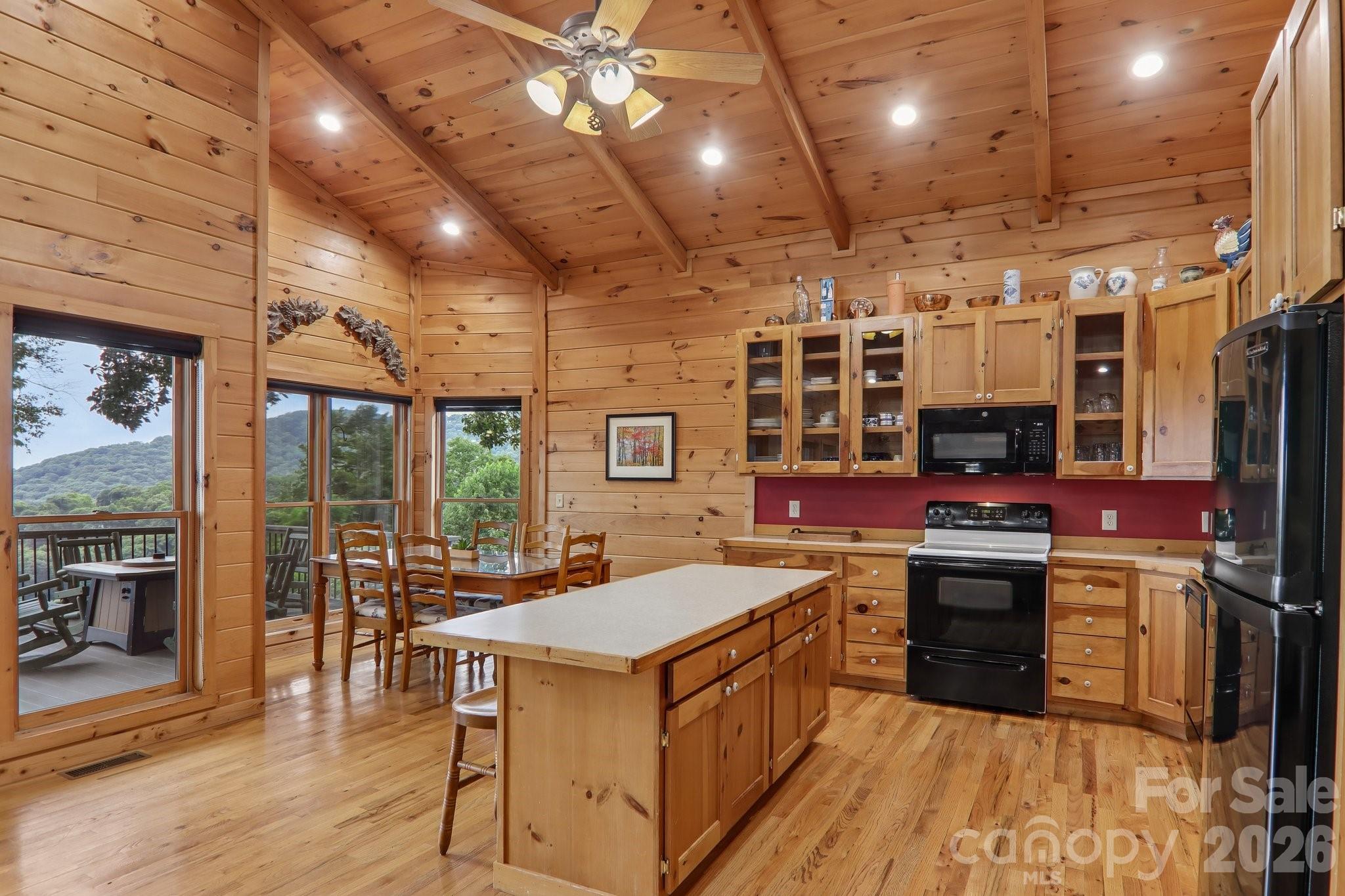 156 Cottage Lane Unit: 13
