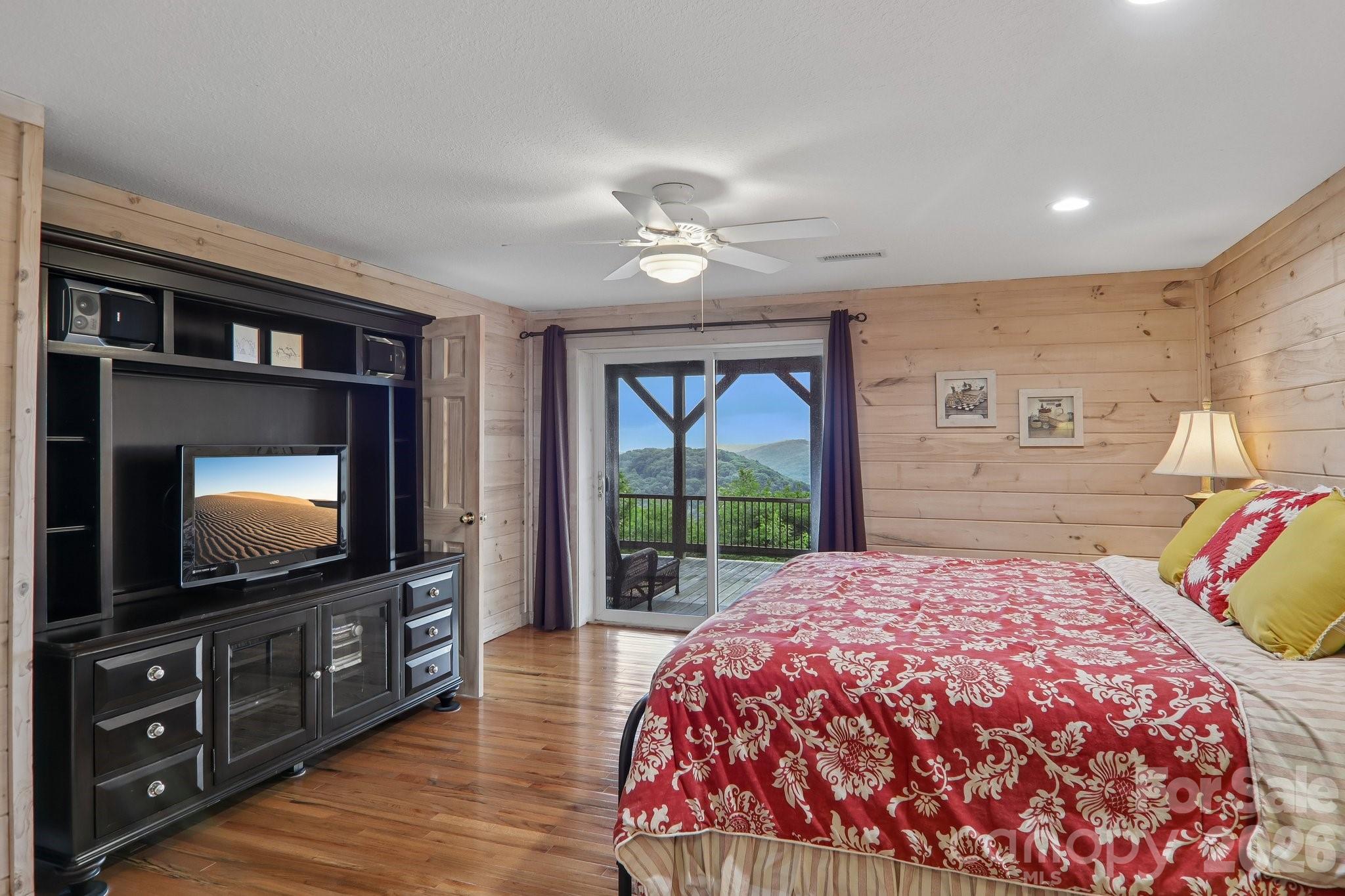 156 Cottage Lane Unit: 13