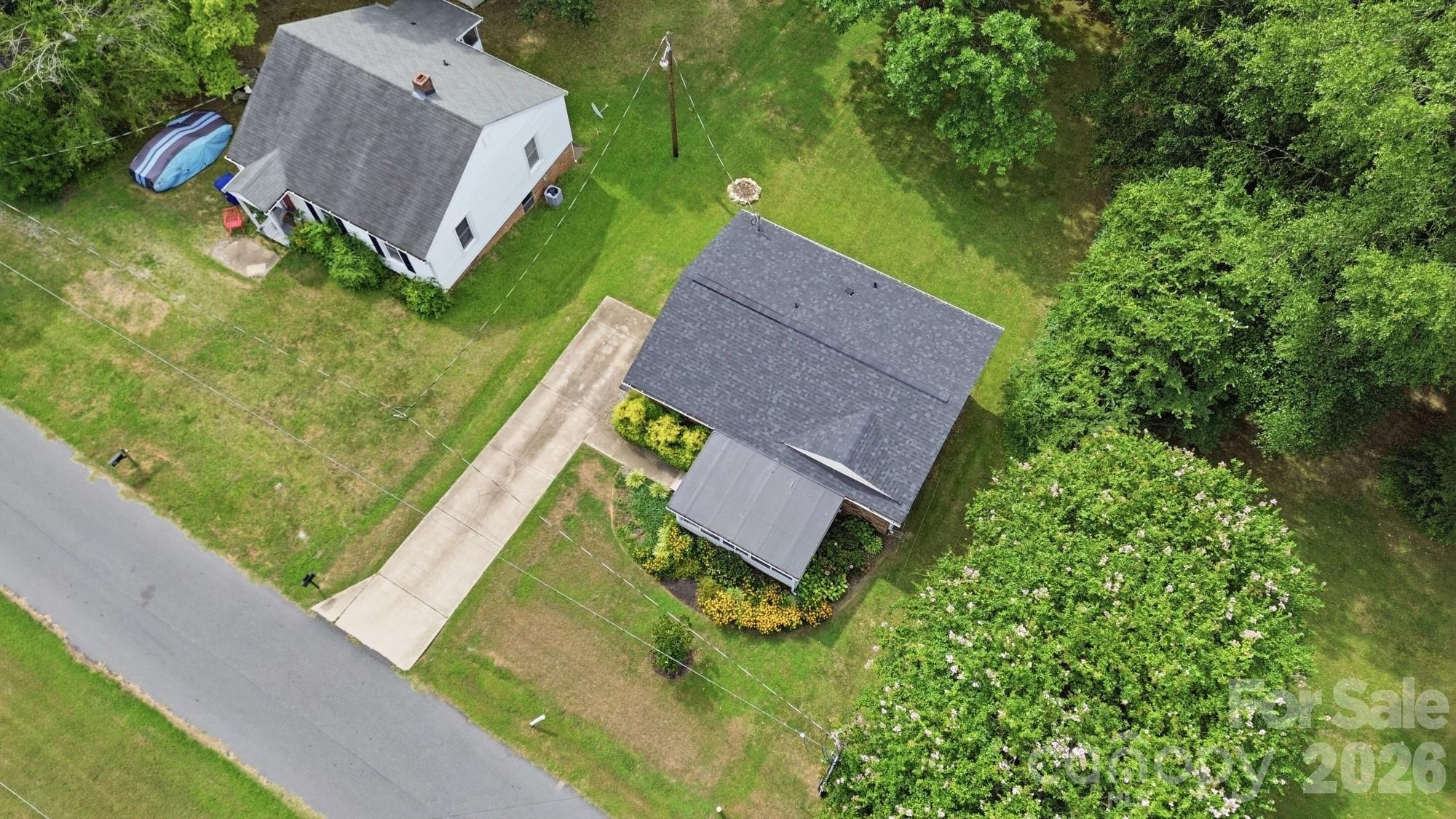 605 Powerline Avenue