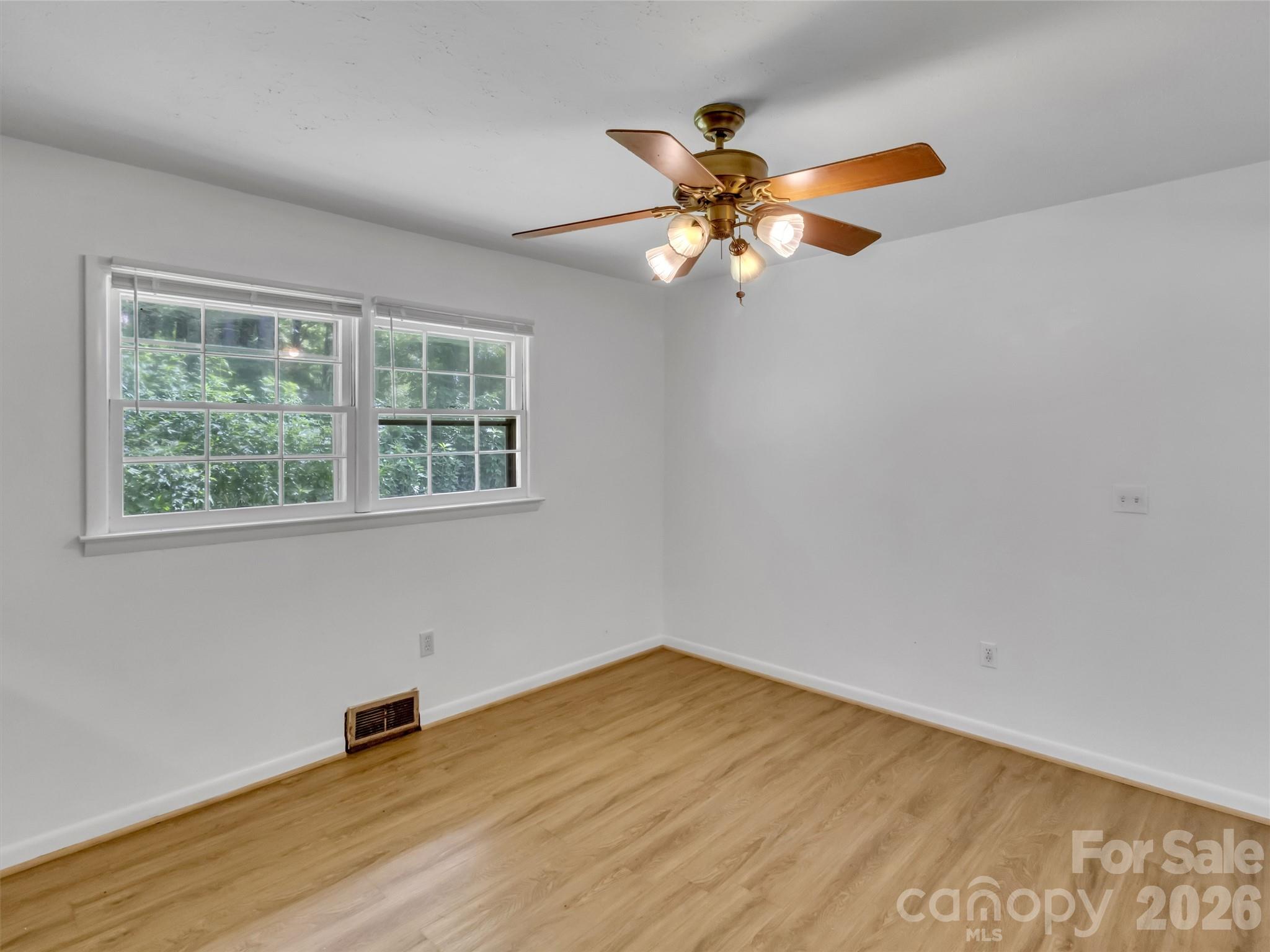 70 Iris Lane