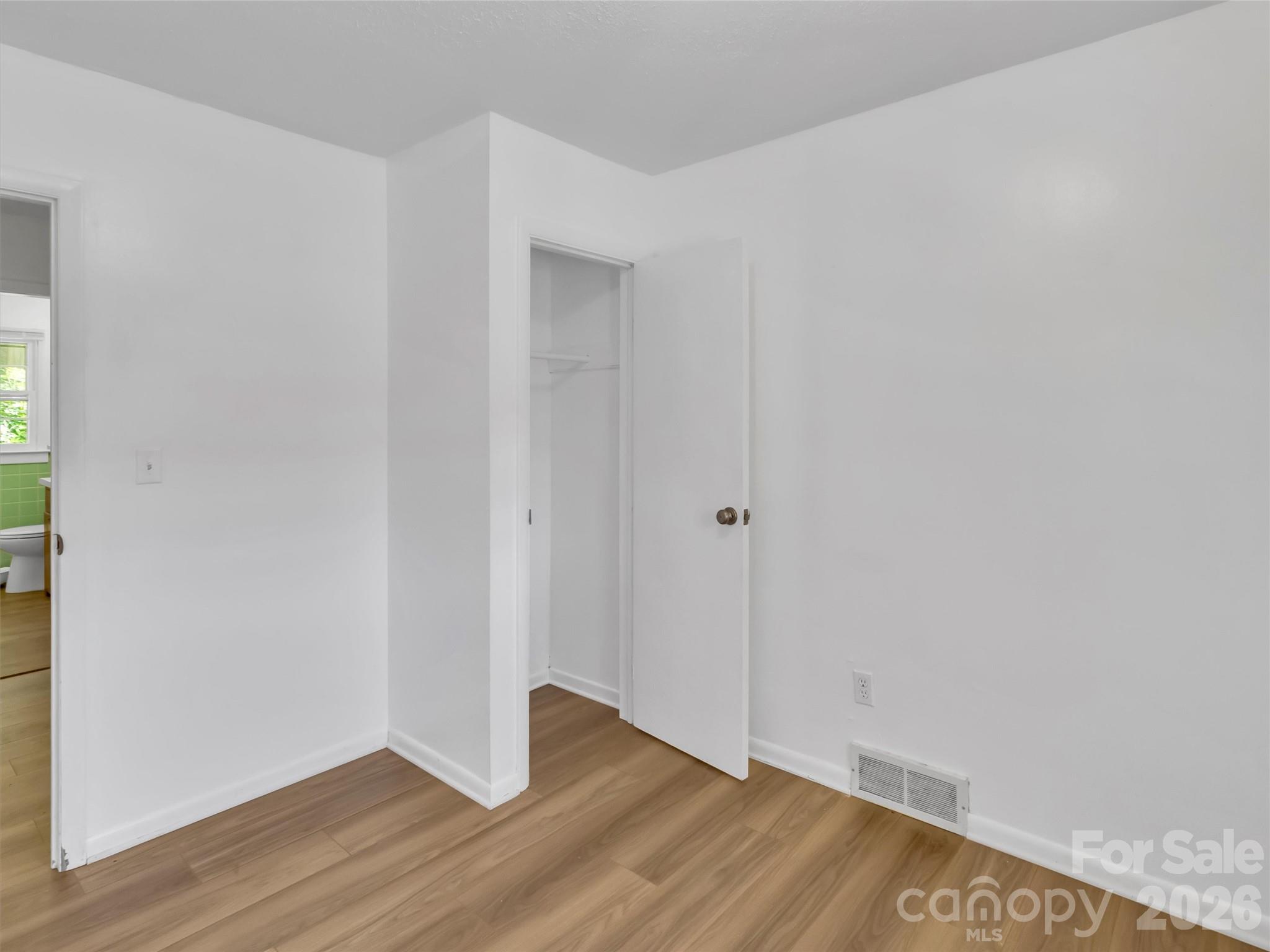 70 Iris Lane