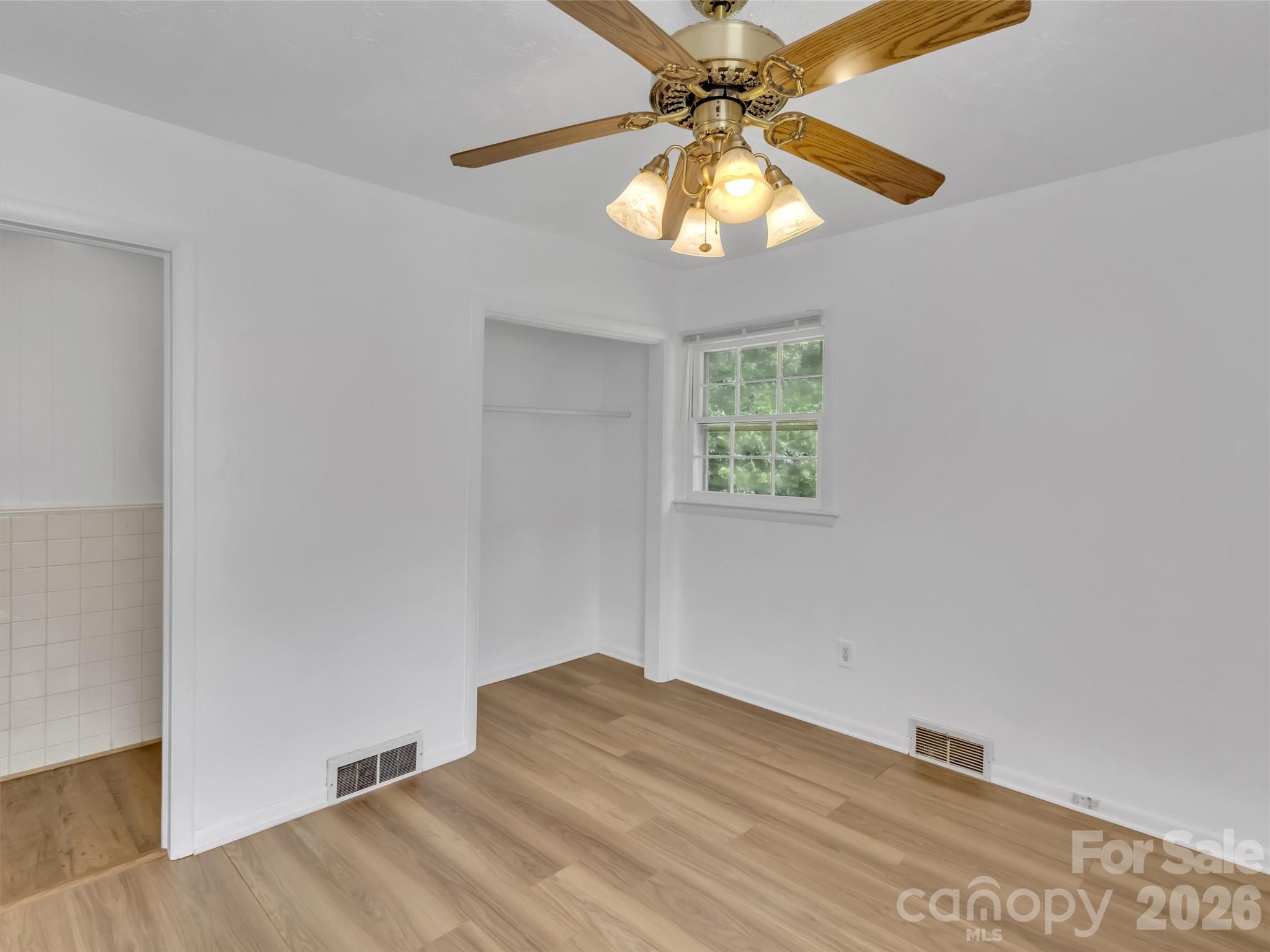70 Iris Lane