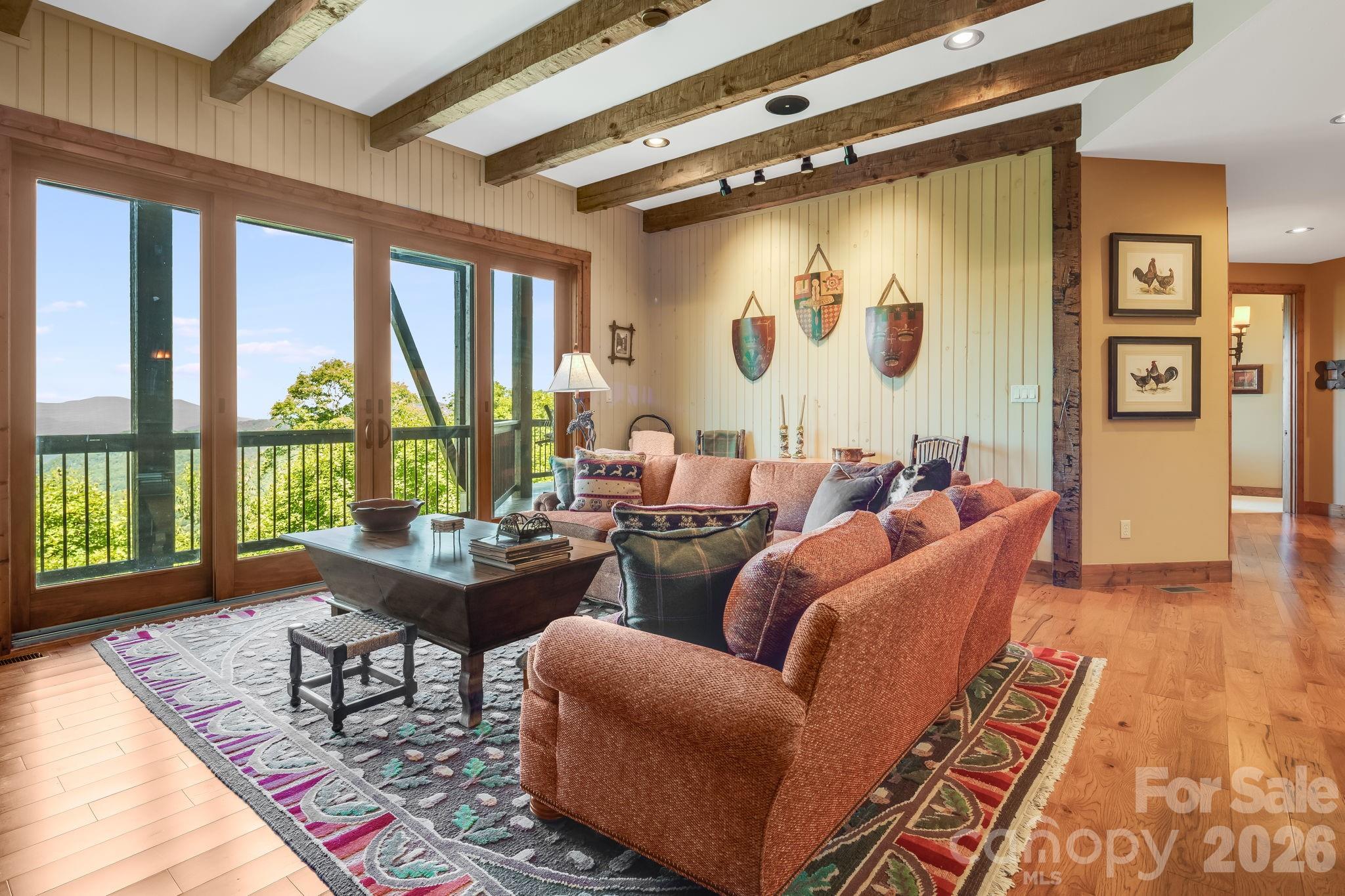 817 Running Cedar Lane Unit: 32