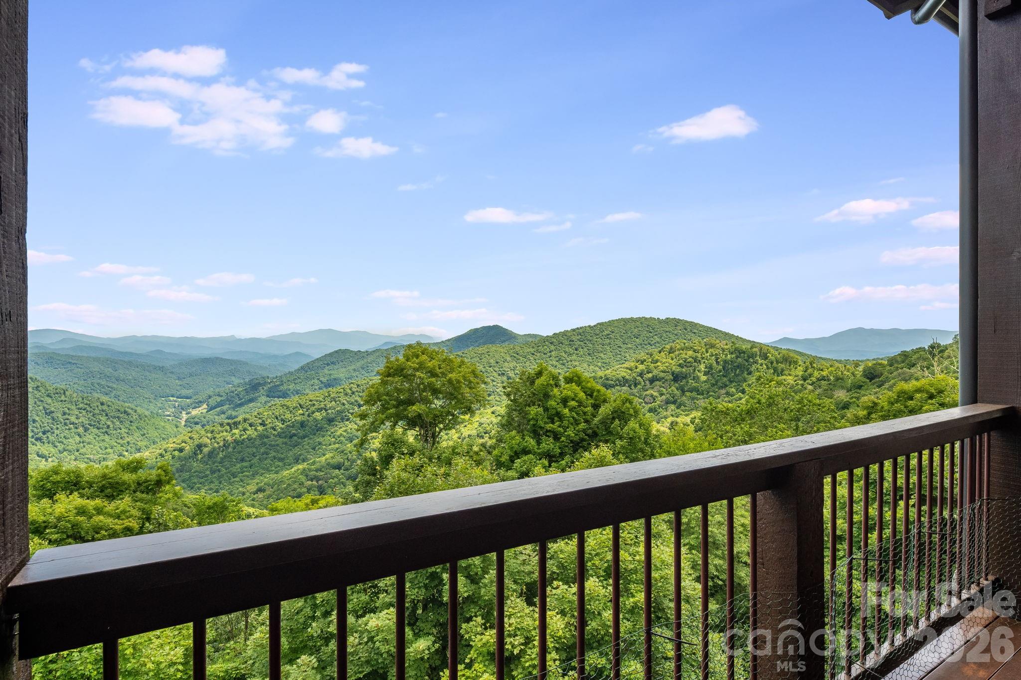817 Running Cedar Lane Unit: 32